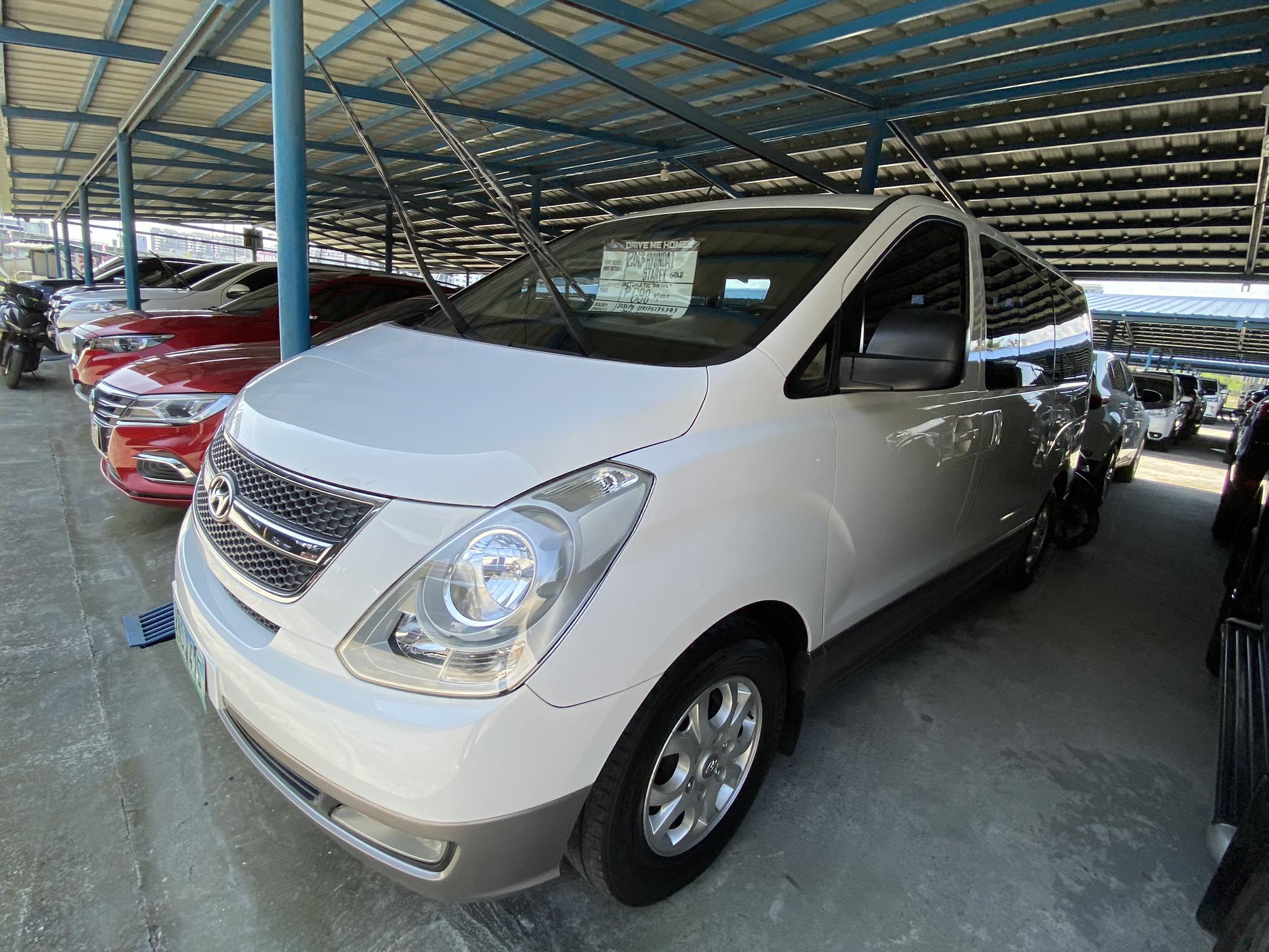 2013 Hyundai Grand Starex 2013 Hyundai Grand Starex