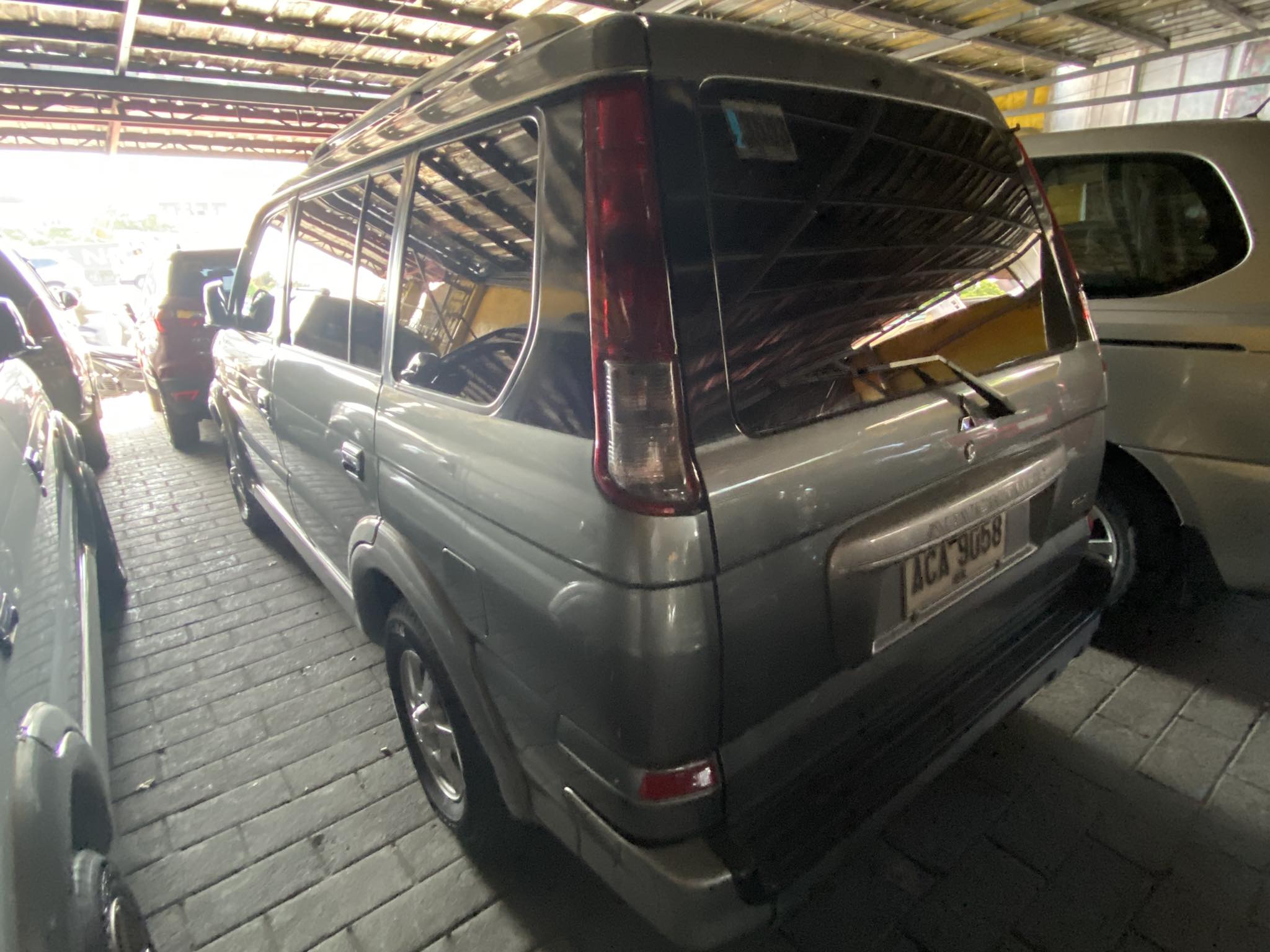 2014 Mitsubishi Adventure 2014 Mitsubishi Adventure