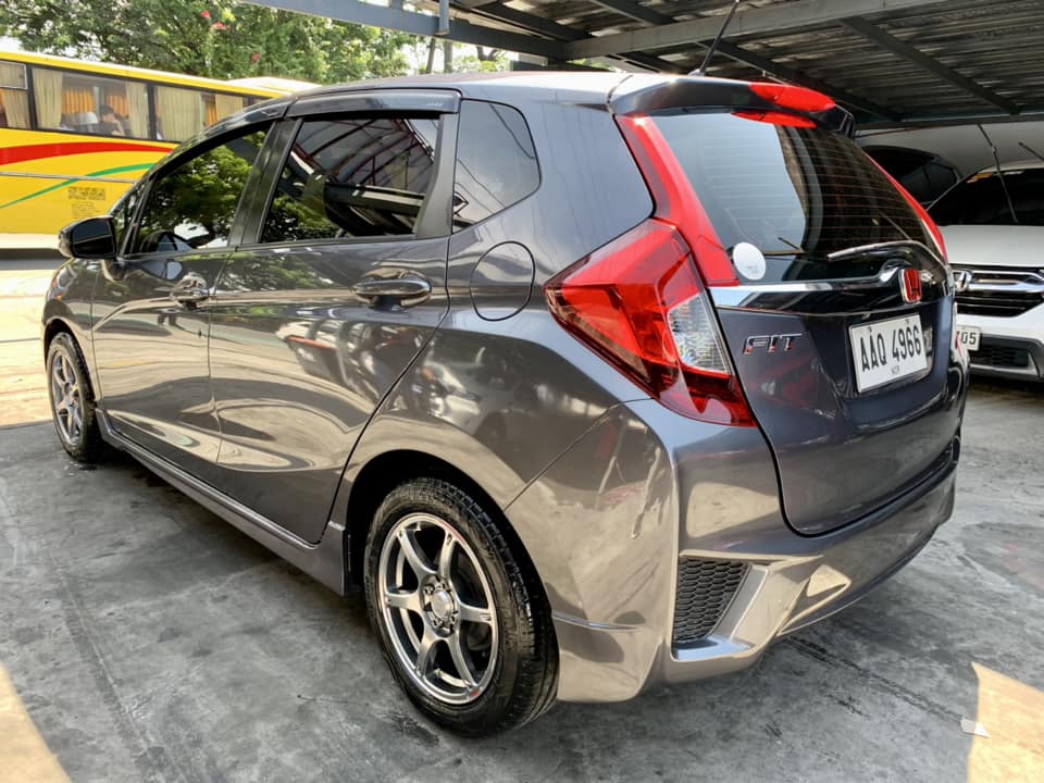 Old 2015 Honda Jazz 1.5 VX CVT