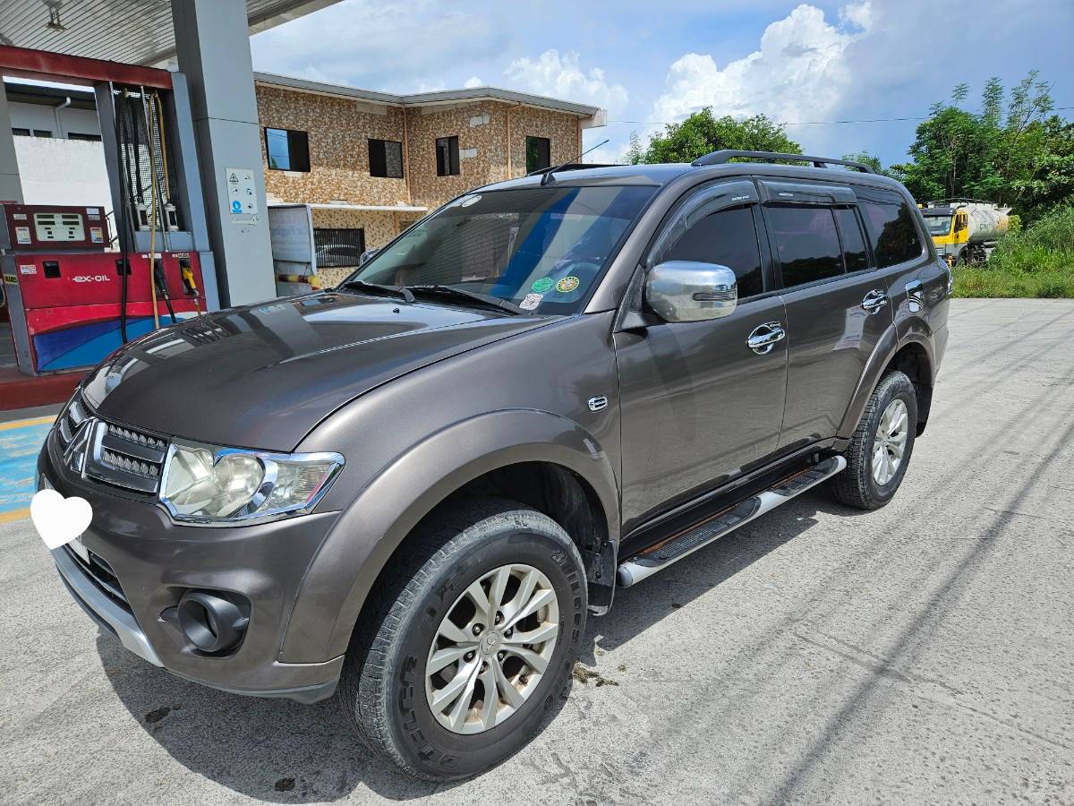 2014 Mitsubishi Montero Sport 2014 Mitsubishi Montero Sport