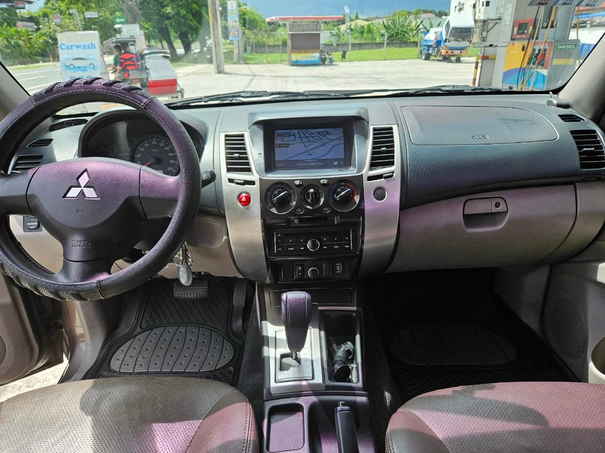 2014 Mitsubishi Montero Sport 2014 Mitsubishi Montero Sport