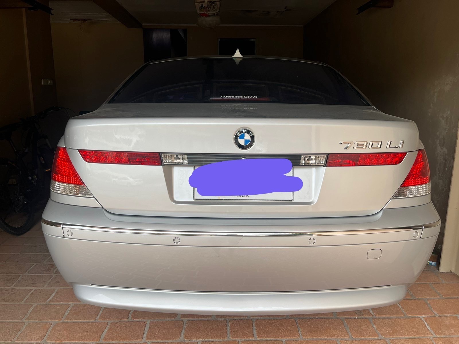 2004 BMW 7 Series Sedan 2004 BMW 7 Series Sedan