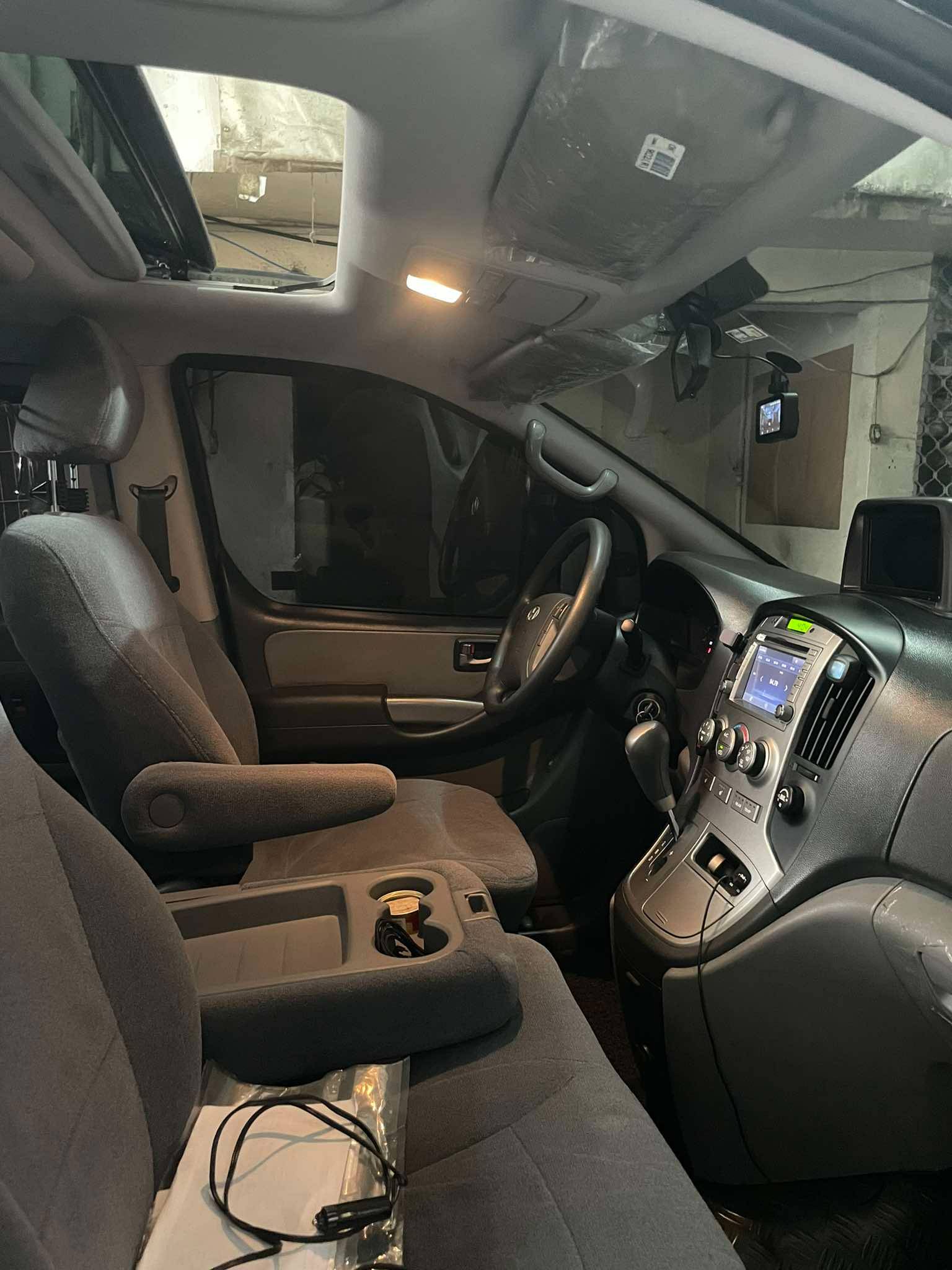 2016 Hyundai Grand Starex 2016 Hyundai Grand Starex