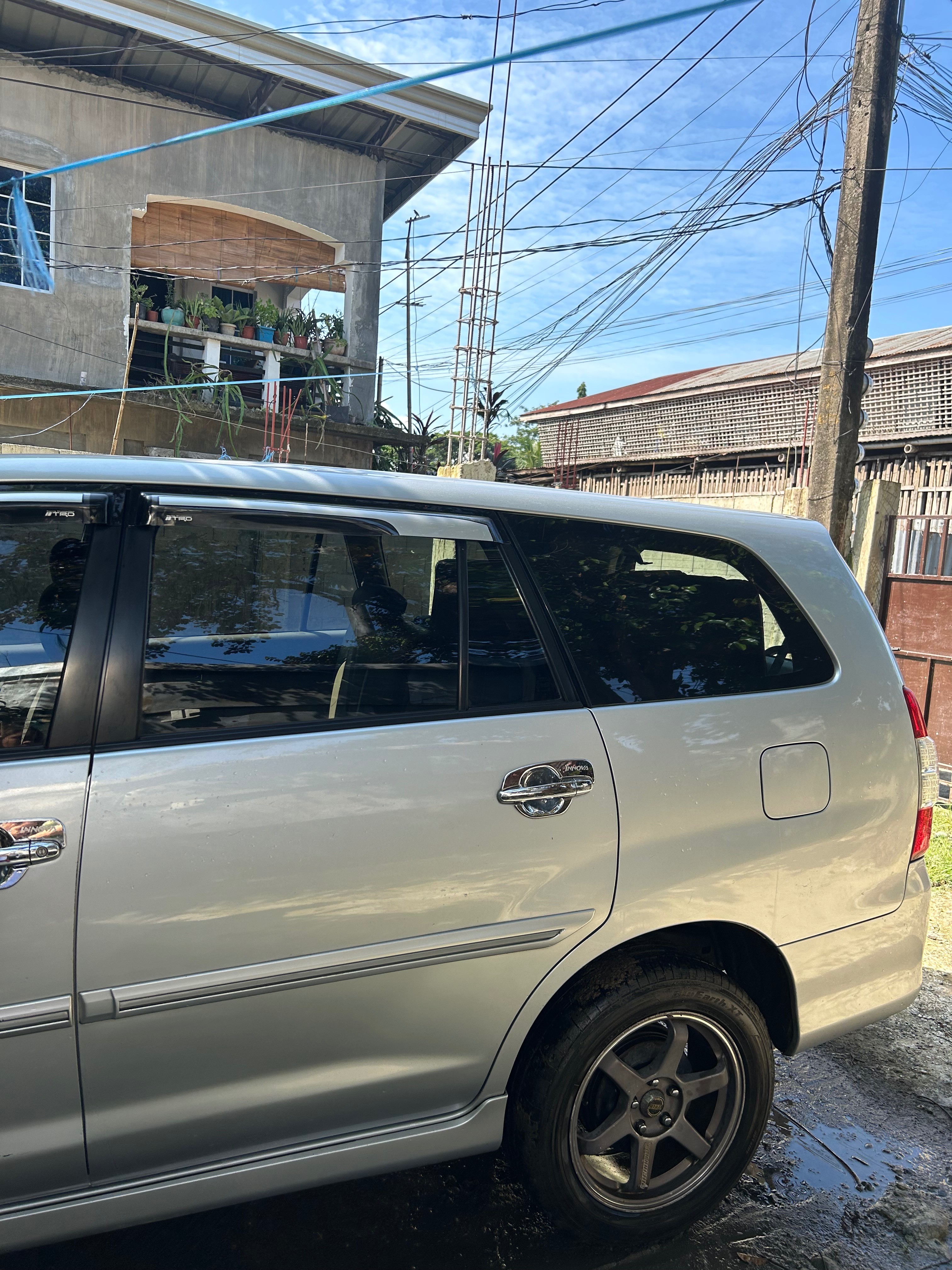 2015 Toyota Innova 2015 Toyota Innova