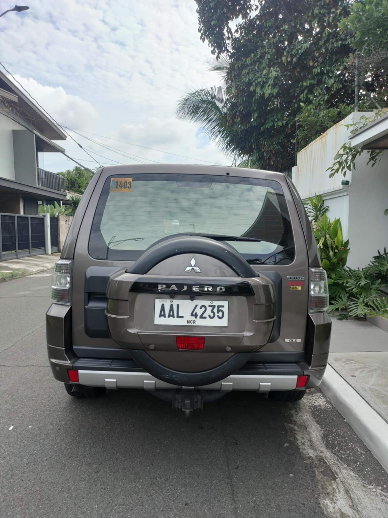 2014 Mitsubishi Pajero 2014 Mitsubishi Pajero