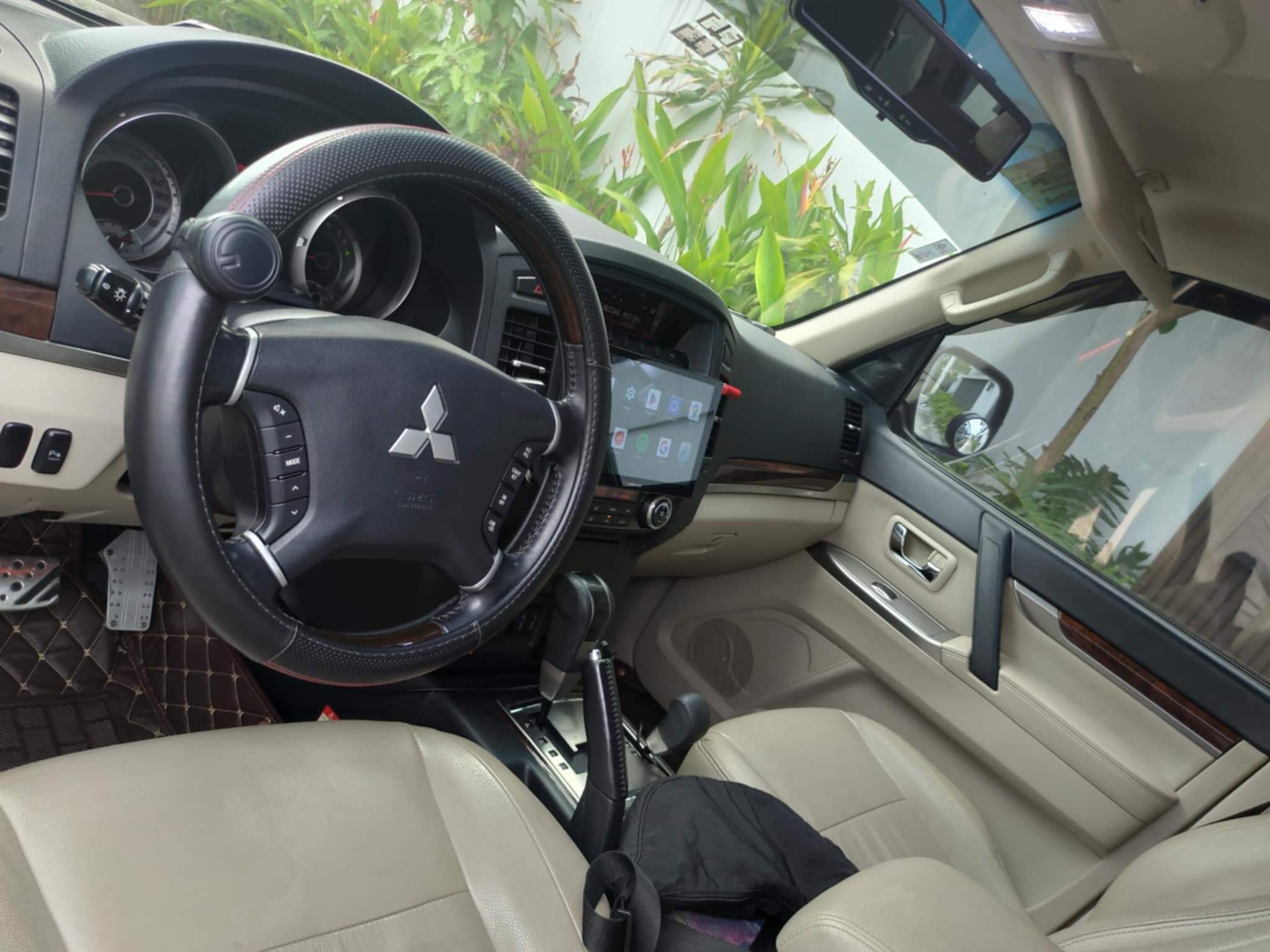 2014 Mitsubishi Pajero 2014 Mitsubishi Pajero