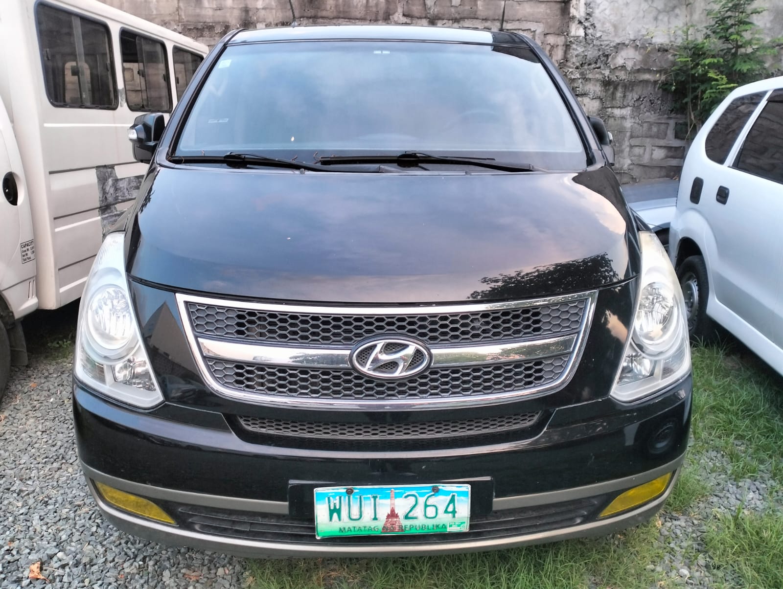 2013 Hyundai Grand Starex
