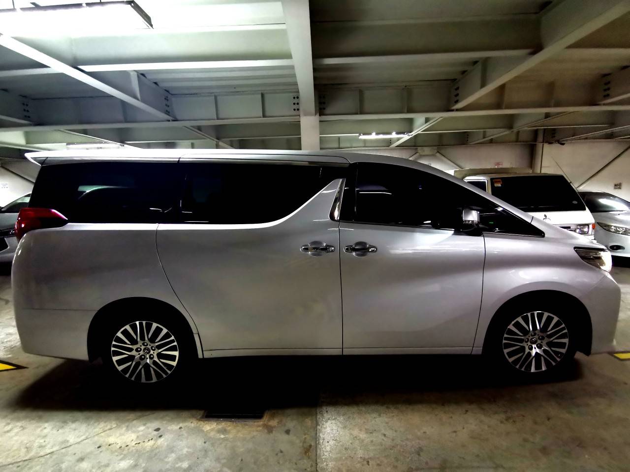 2016 Toyota Alphard 2016 Toyota Alphard