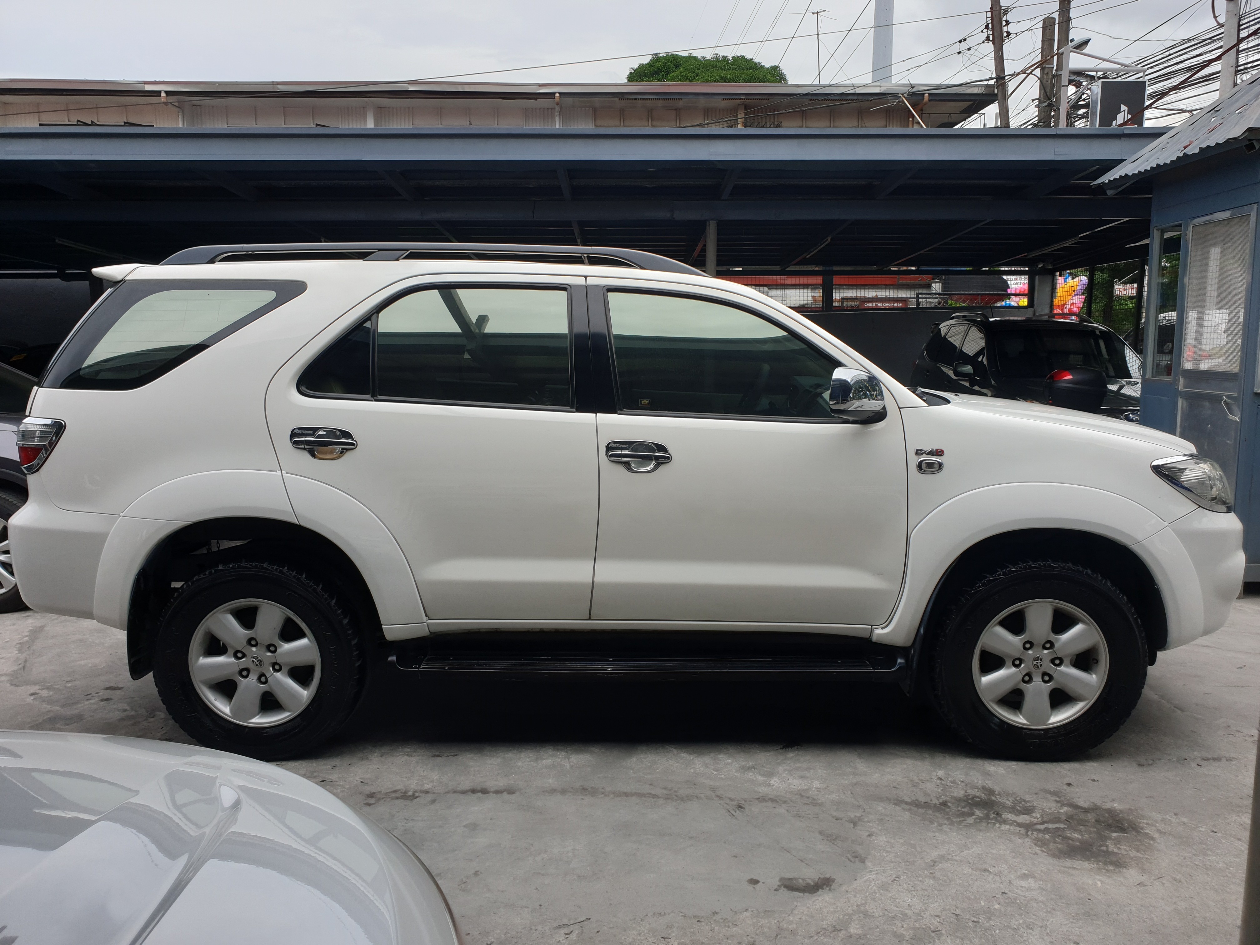 2011 Toyota Fortuner 2011 Toyota Fortuner