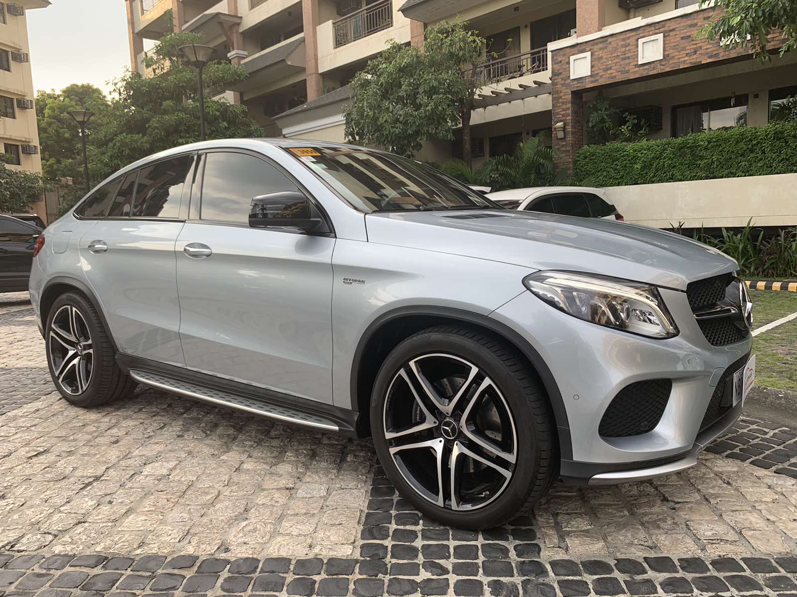 2017 Mercedes-Benz GLE-Class 2017 Mercedes-Benz GLE-Class