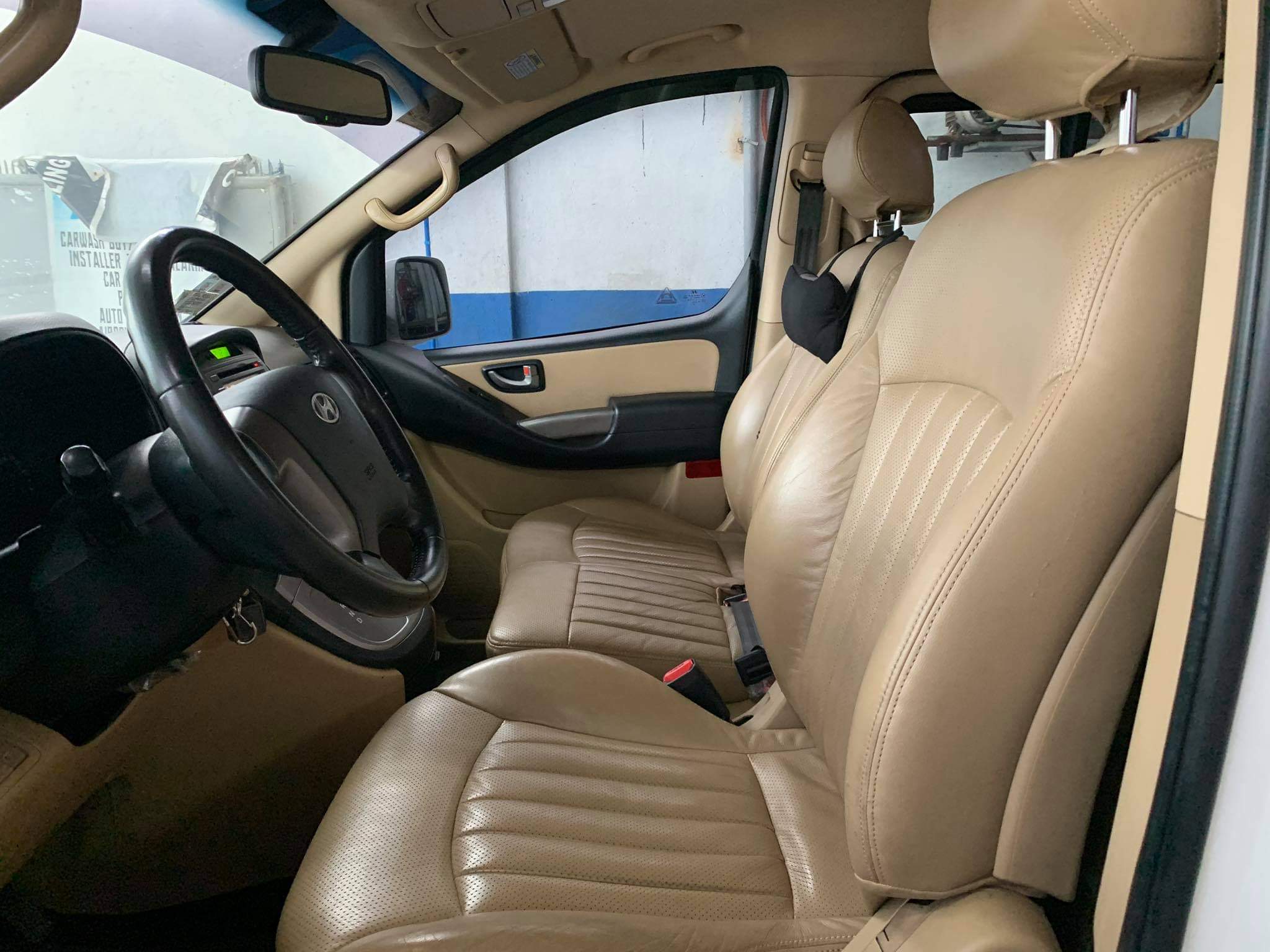 2015 Hyundai Grand Starex 2015 Hyundai Grand Starex