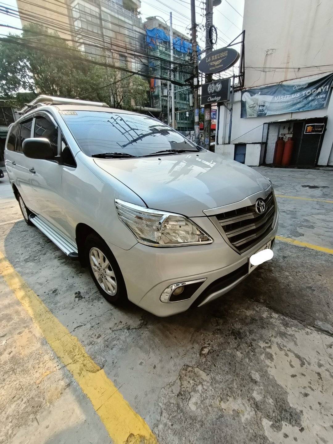 2015 Toyota Innova 2015 Toyota Innova