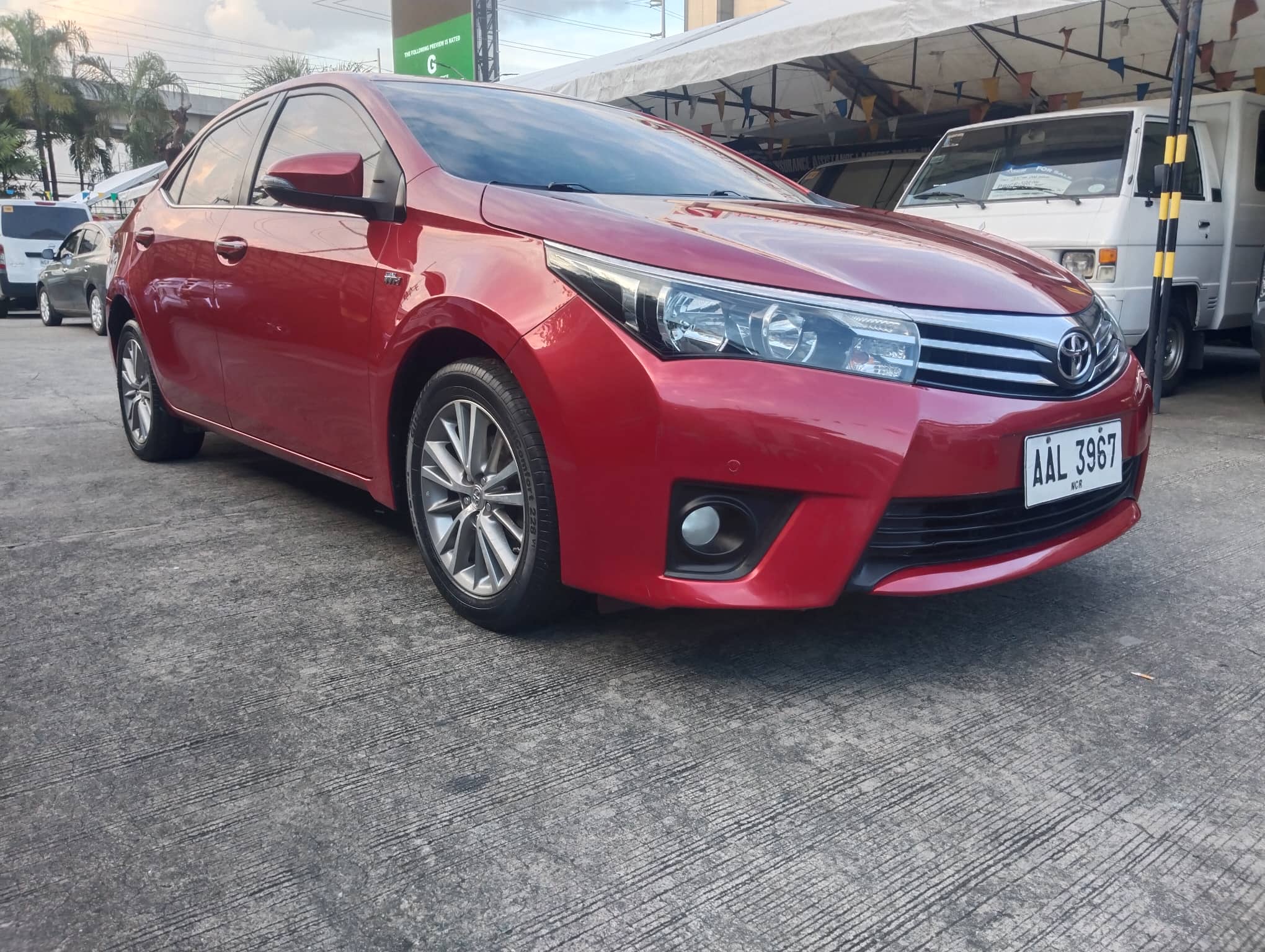 Second hand 2014 Toyota Corolla Altis 1.6 V AT