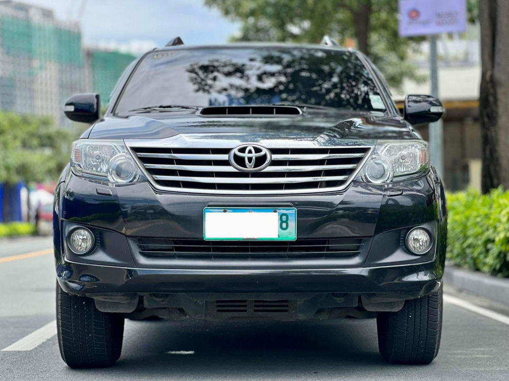 Second hand 2013 Toyota Fortuner 2.4L G AT