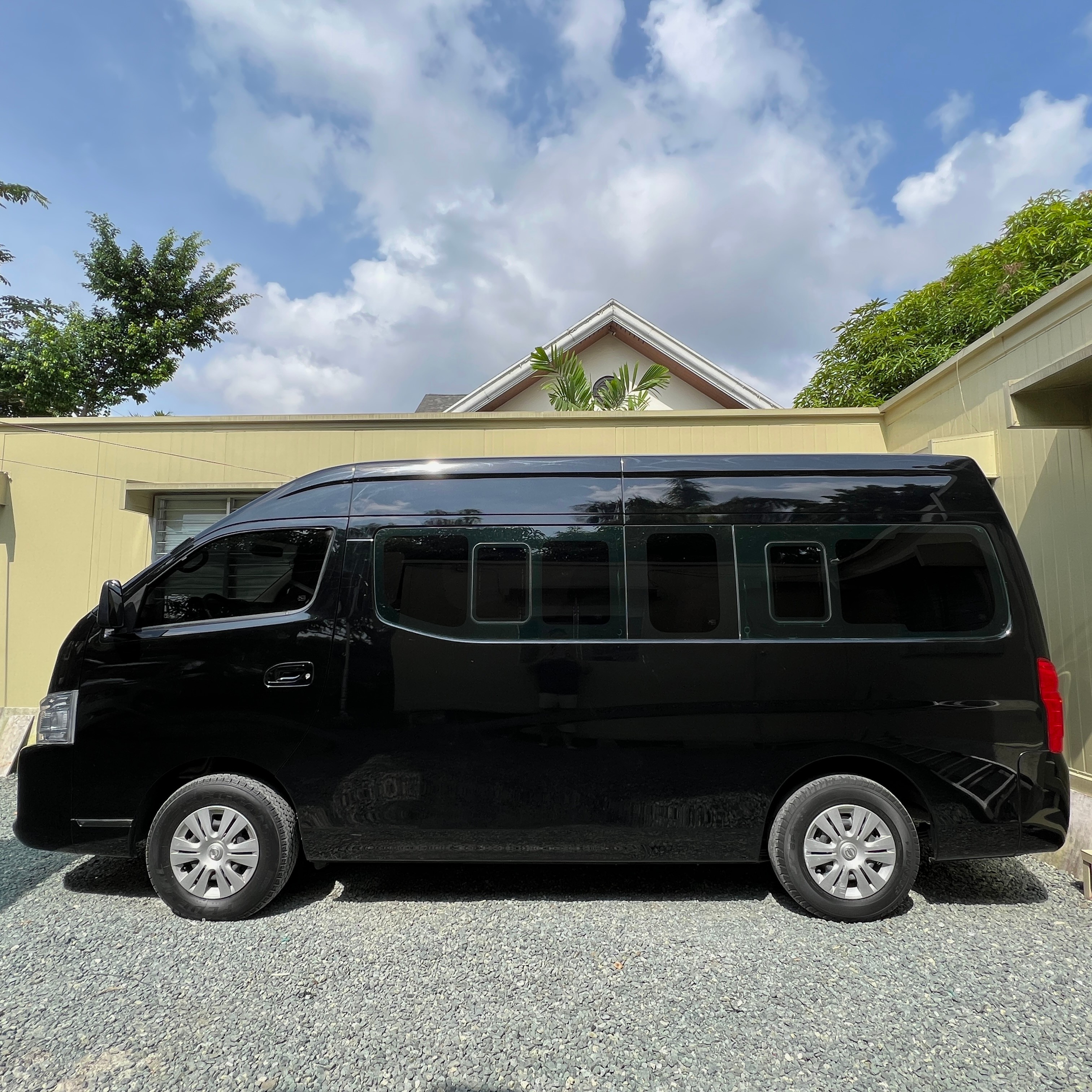 2018 Nissan Urvan 2018 Nissan Urvan