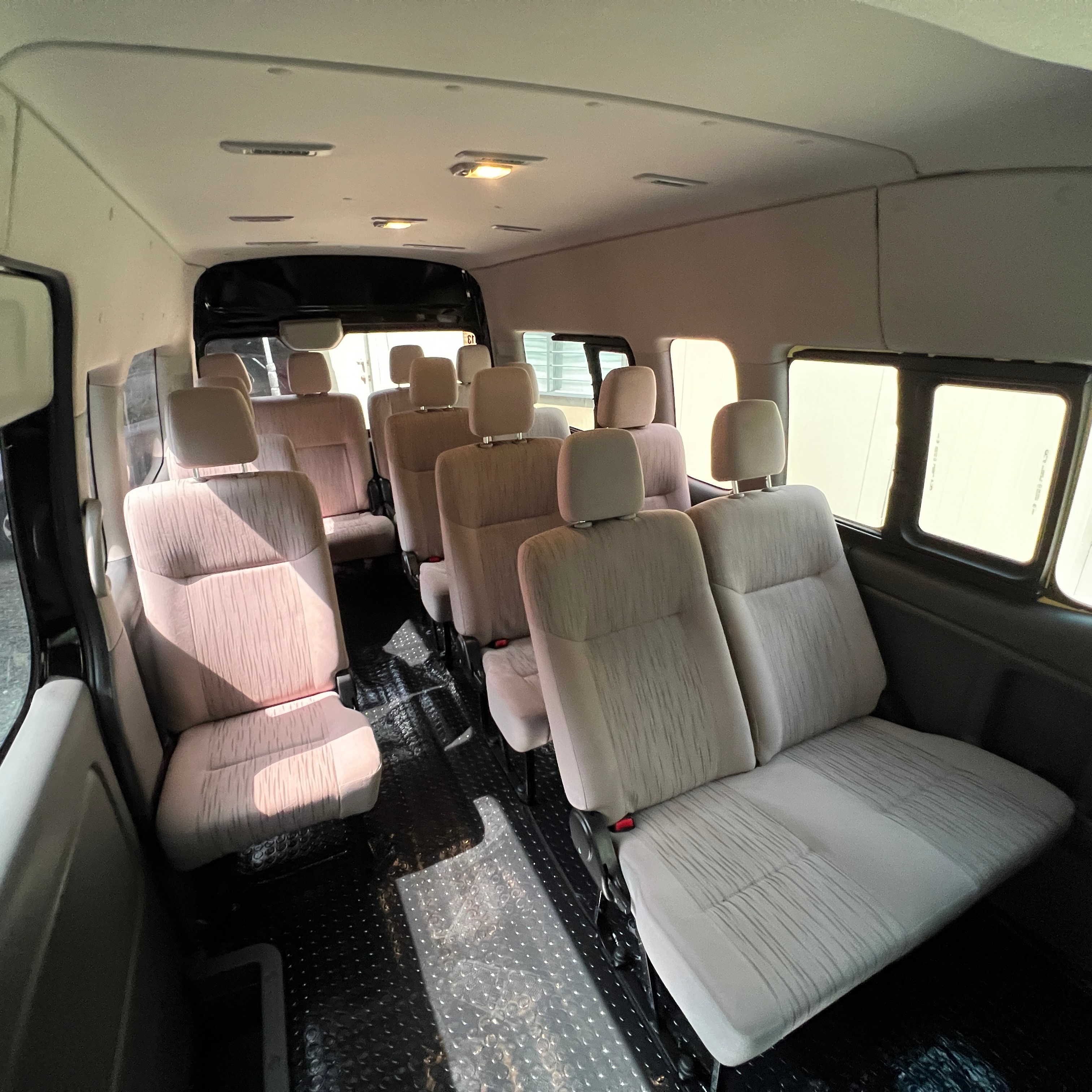 2018 Nissan Urvan 2018 Nissan Urvan