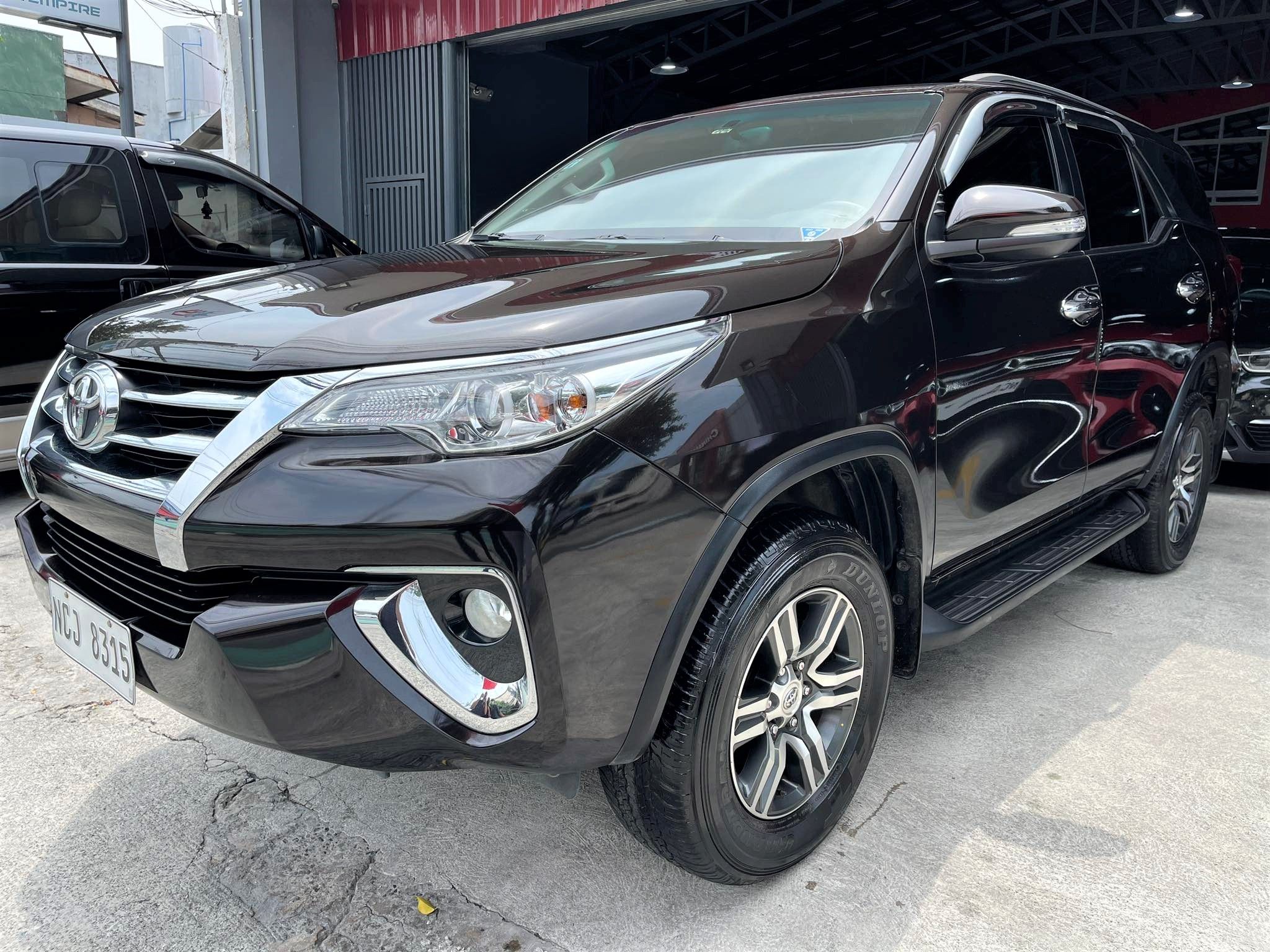 Second hand 2016 Toyota Fortuner Gas AT 4x2 2.7 G