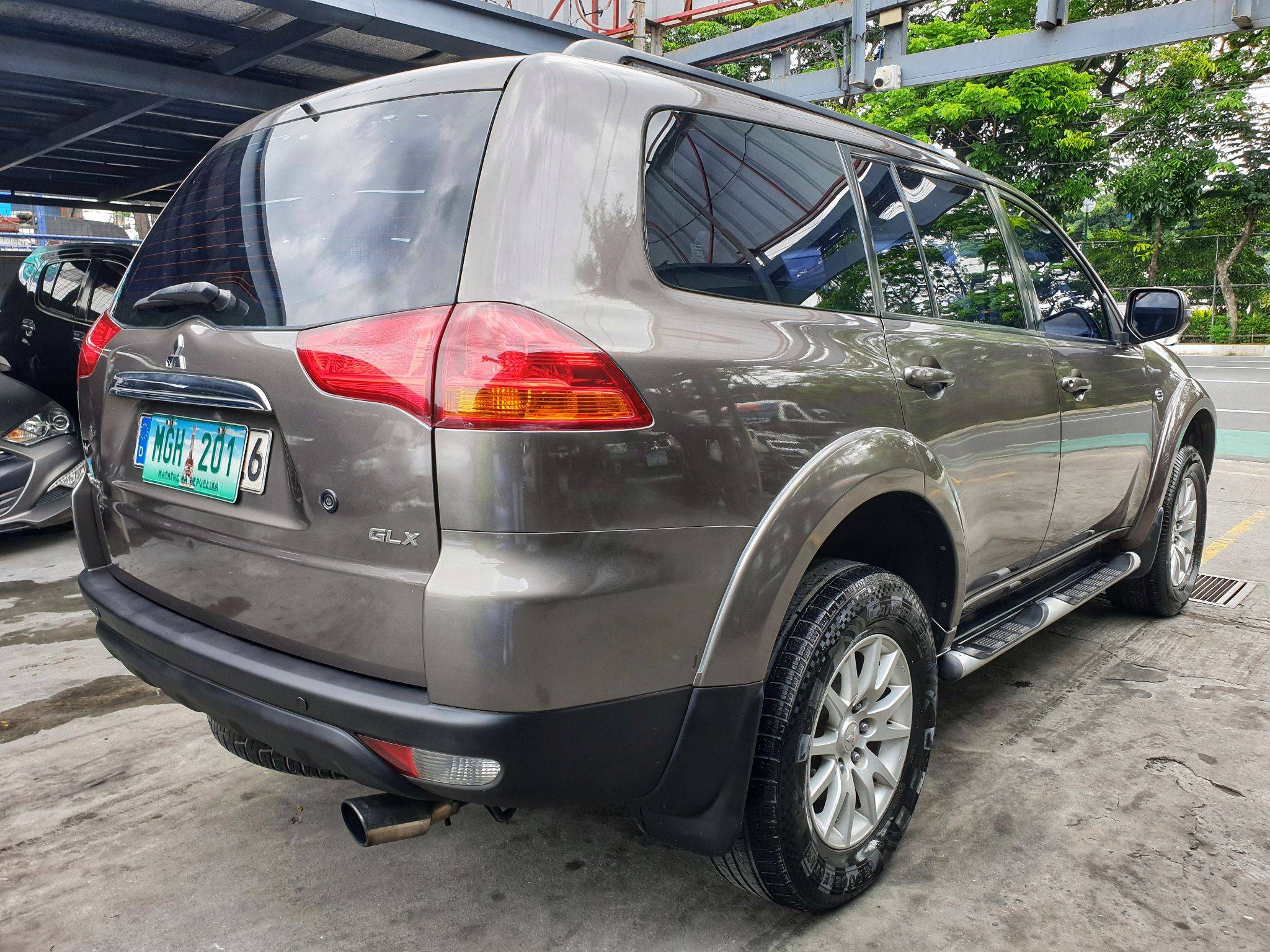 Get Used Mitsubishi Montero Sport (2005-2015) 40095 Price & Sellers ...