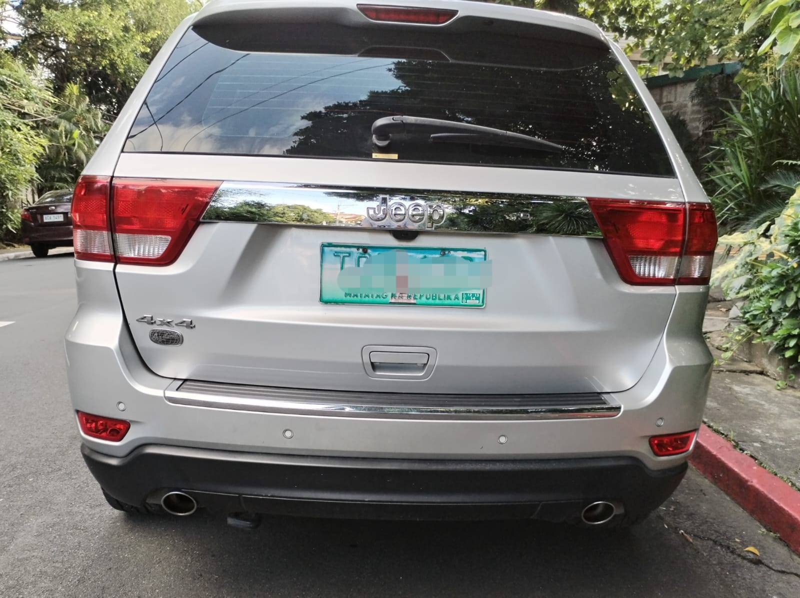 2012 Jeep Grand Cherokee 2012 Jeep Grand Cherokee