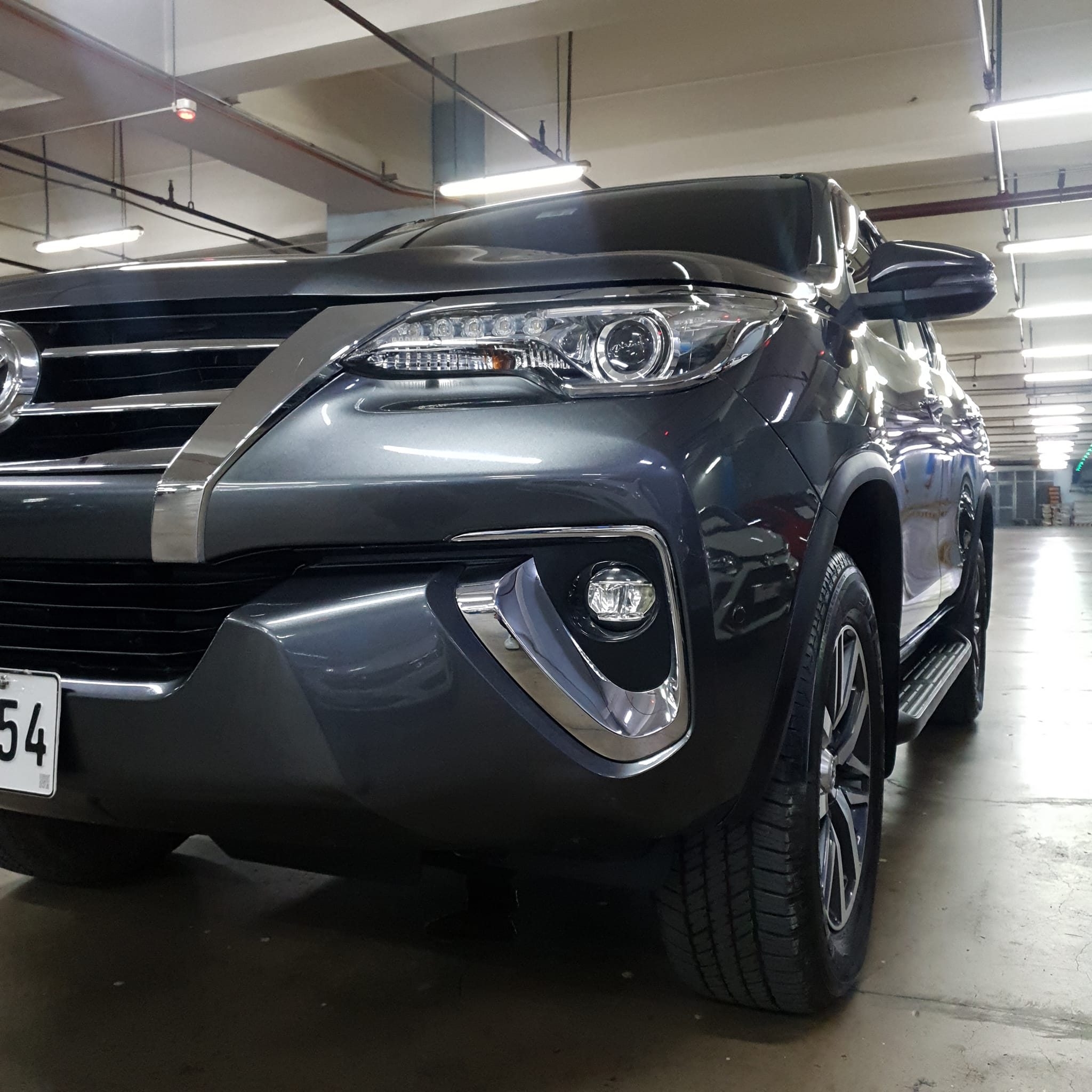 Old 2018 Toyota Fortuner 2.4 V AT