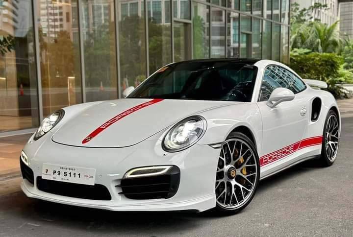 Second Hand 2015 Porsche 911 Turbo S Second Hand 2015 Porsche 911 Turbo S