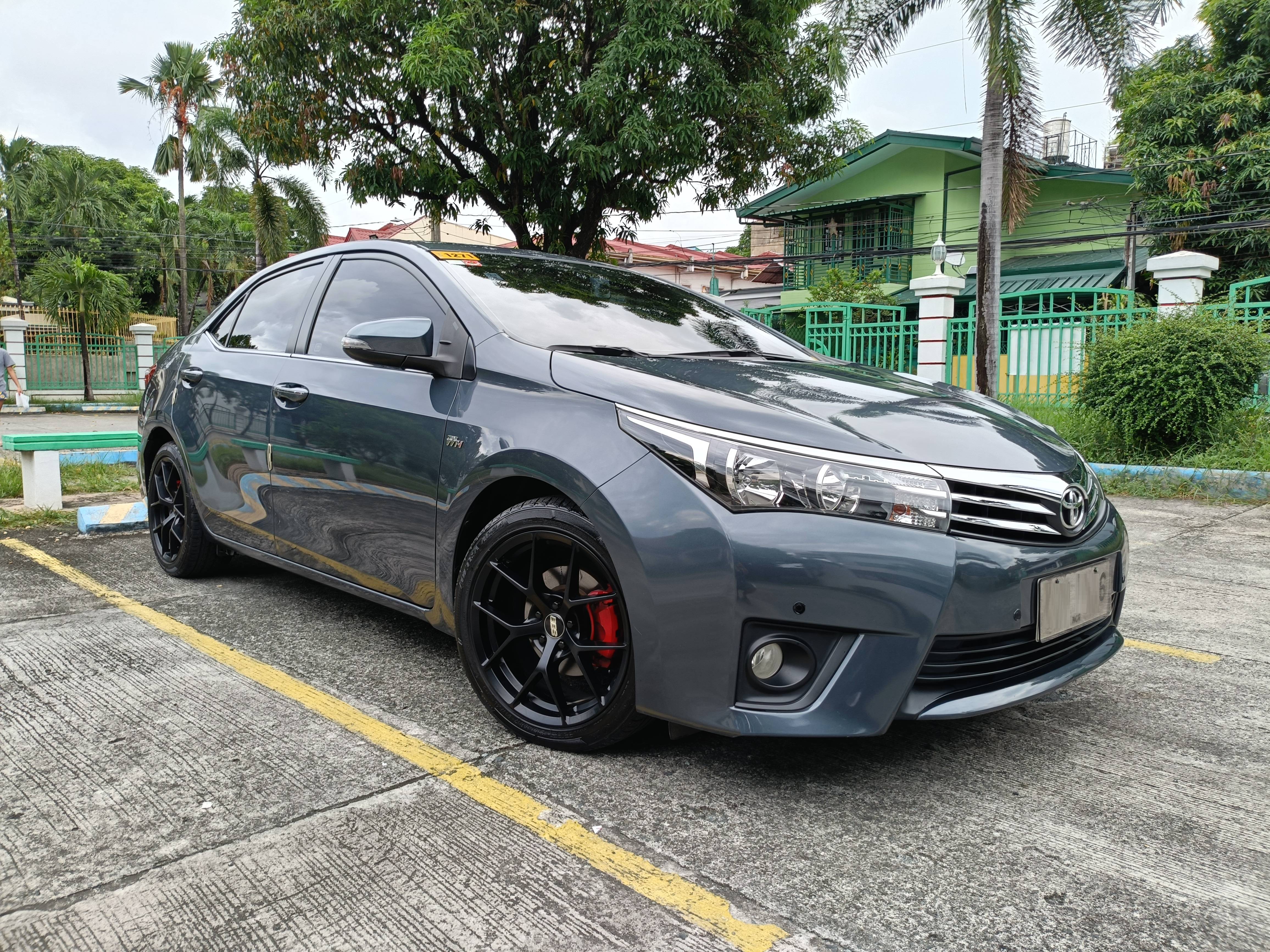 Second Hand 2015 Toyota Corolla Altis Second Hand 2015 Toyota Corolla Altis