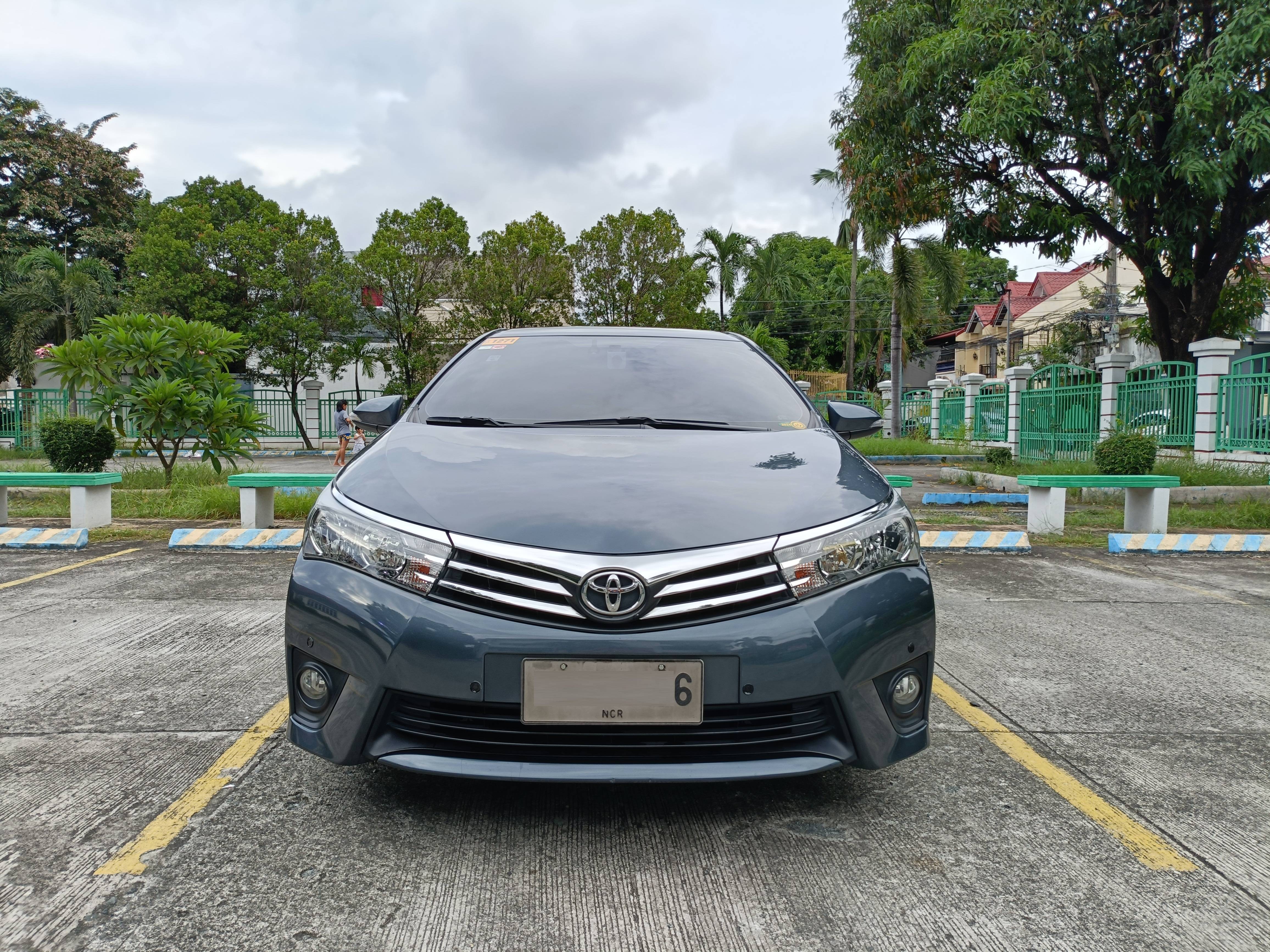 2015 Toyota Corolla Altis 2015 Toyota Corolla Altis