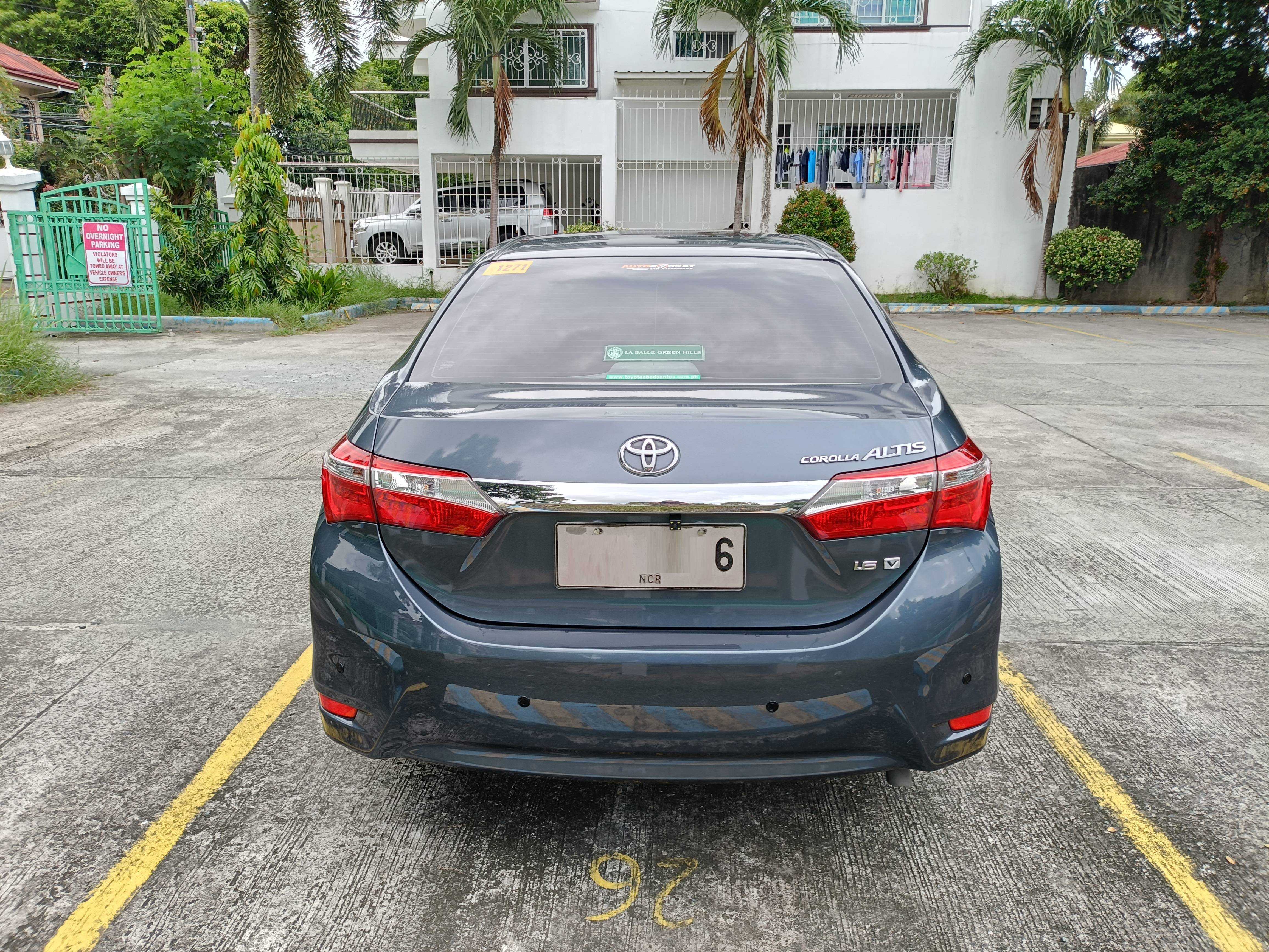 2015 Toyota Corolla Altis 2015 Toyota Corolla Altis