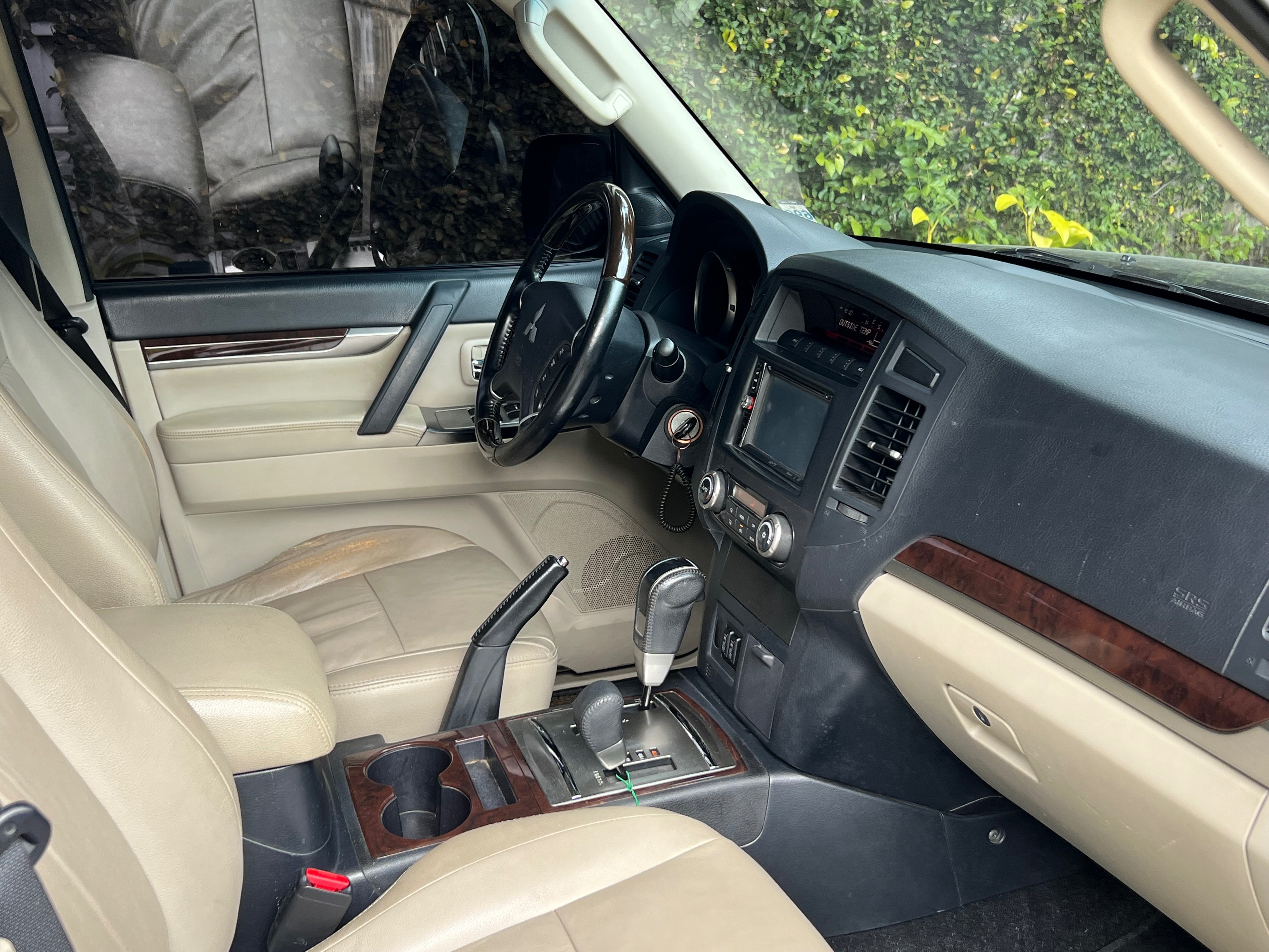 2012 Mitsubishi Pajero 2012 Mitsubishi Pajero