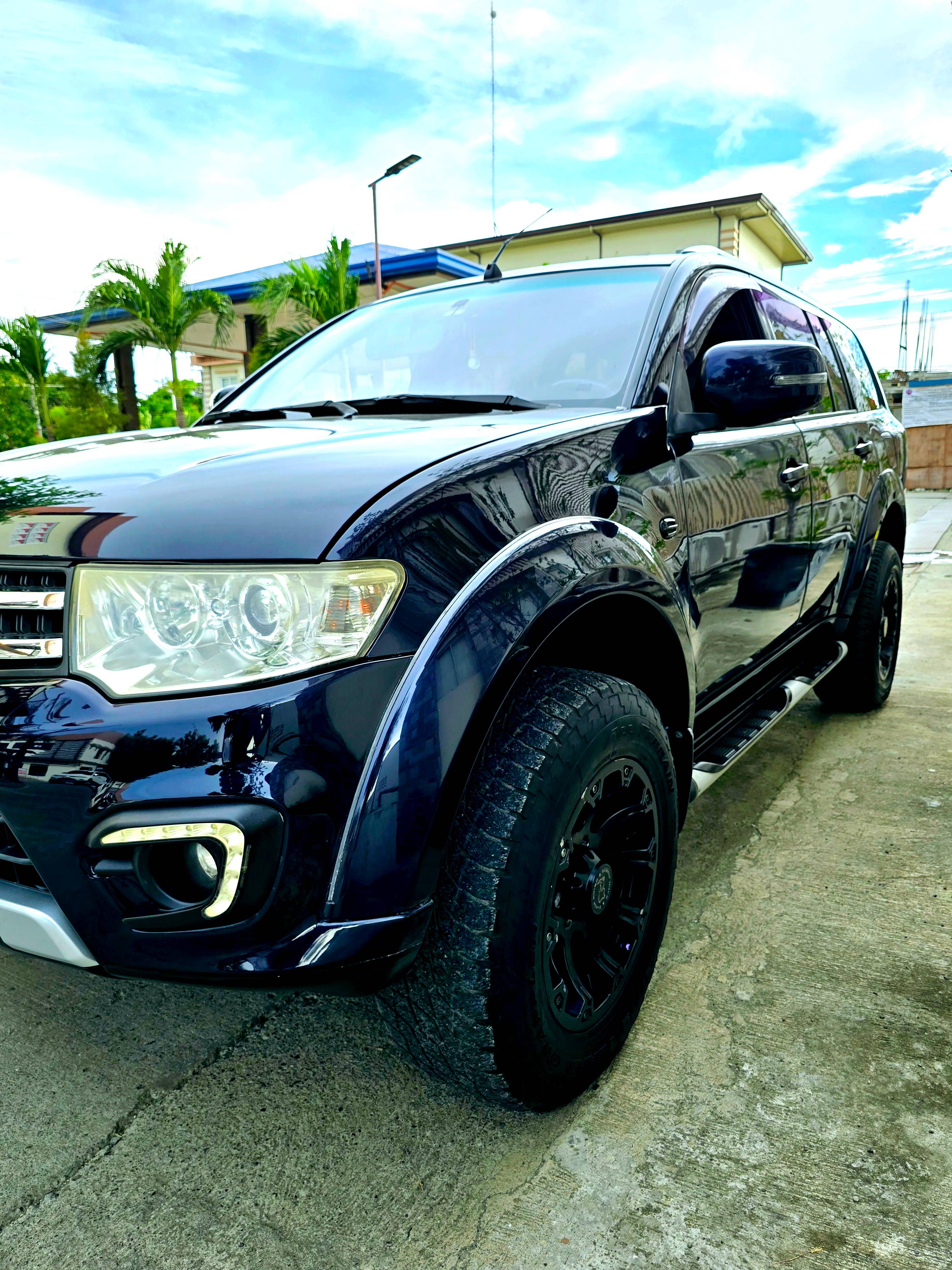 2013 Mitsubishi Montero Sport 2013 Mitsubishi Montero Sport