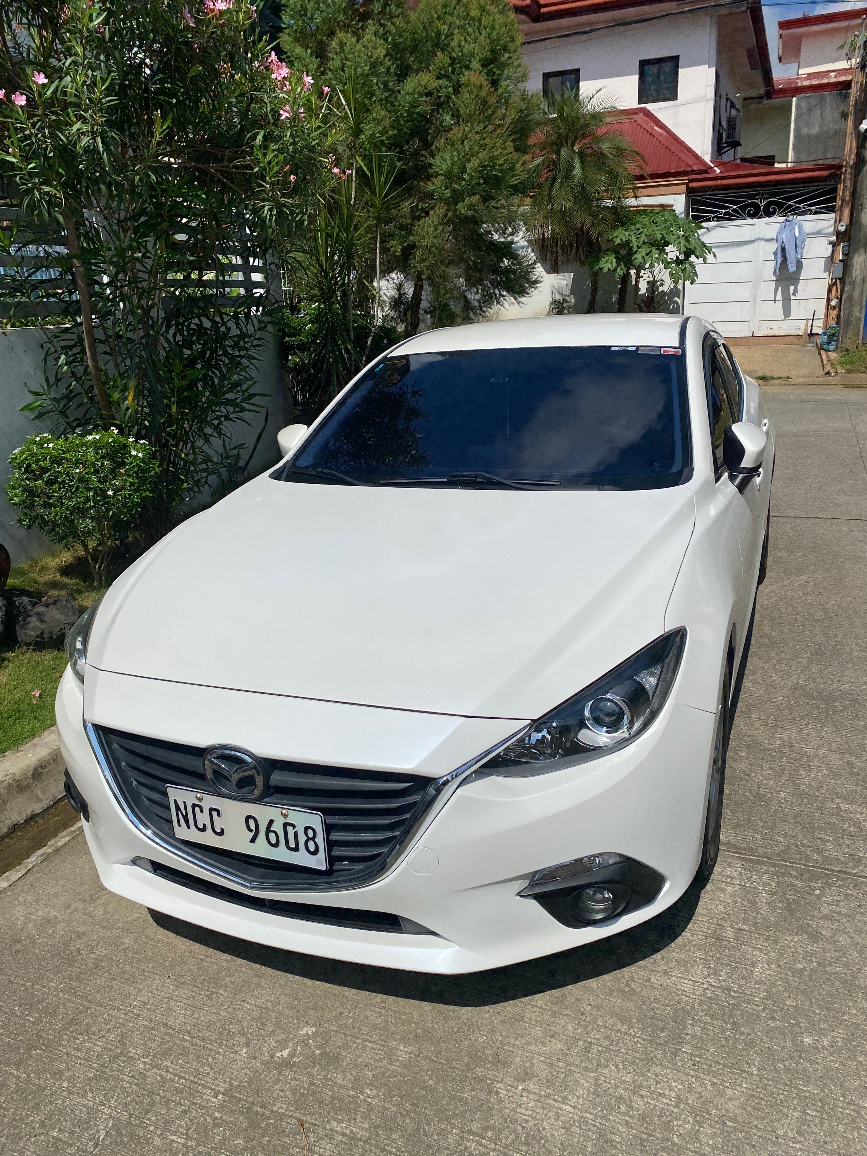 2016 Mazda 3 Sedan 2016 Mazda 3 Sedan