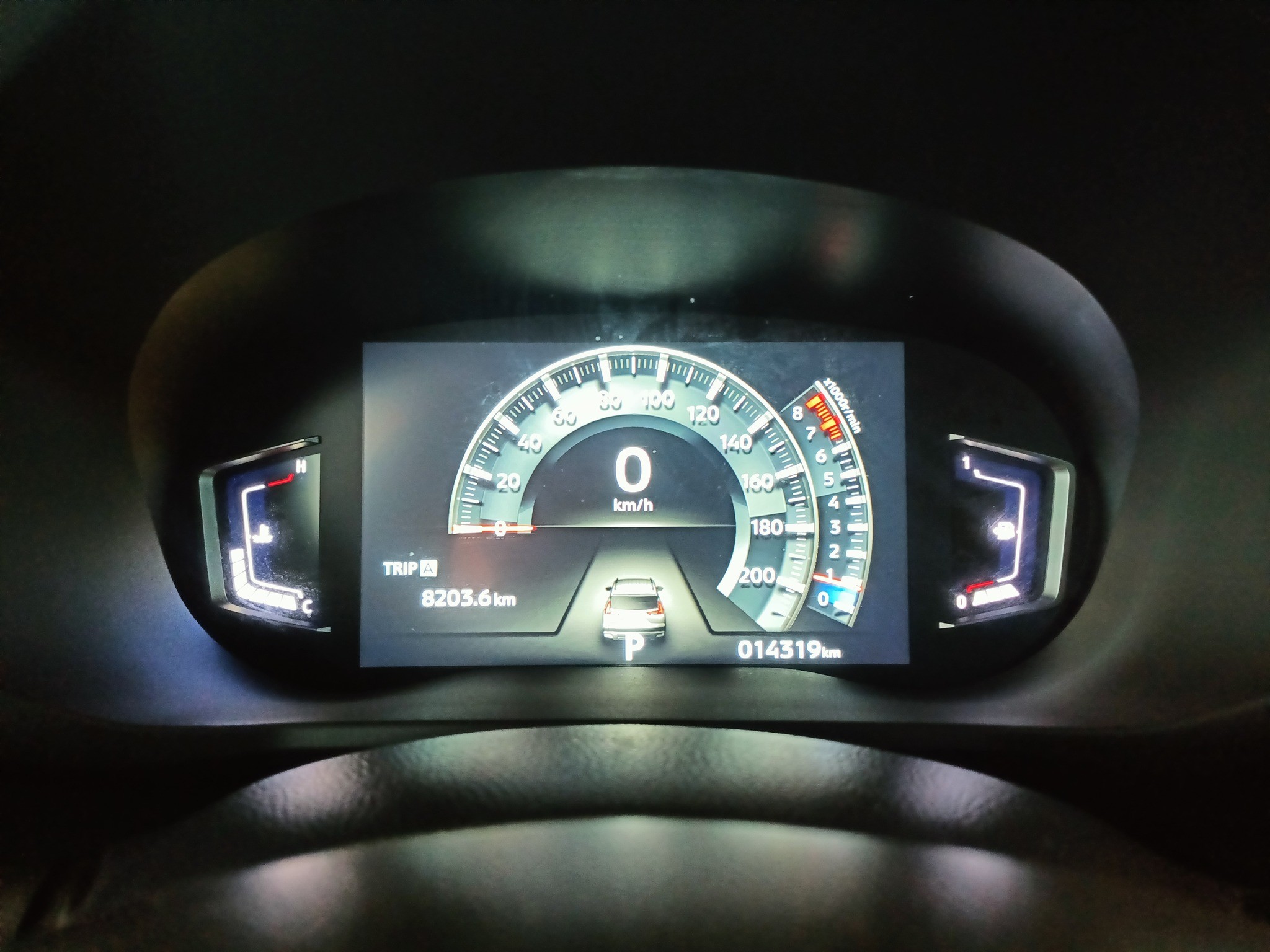 2024 Mitsubishi Xpander Cross 2024 Mitsubishi Xpander Cross