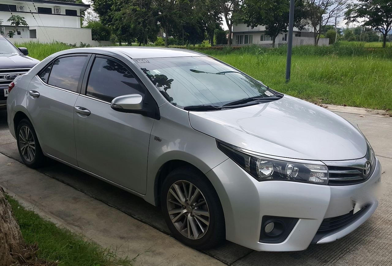 2015 Toyota Corolla Altis 2015 Toyota Corolla Altis