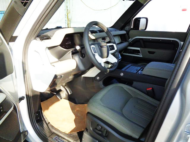 2020 Land Rover Defender 90 2020 Land Rover Defender 90