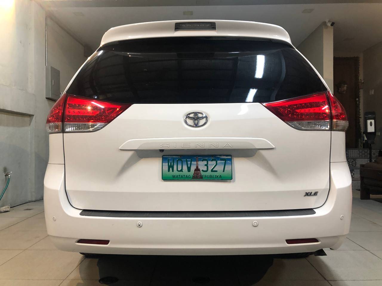 2011 Toyota Sienna 2011 Toyota Sienna