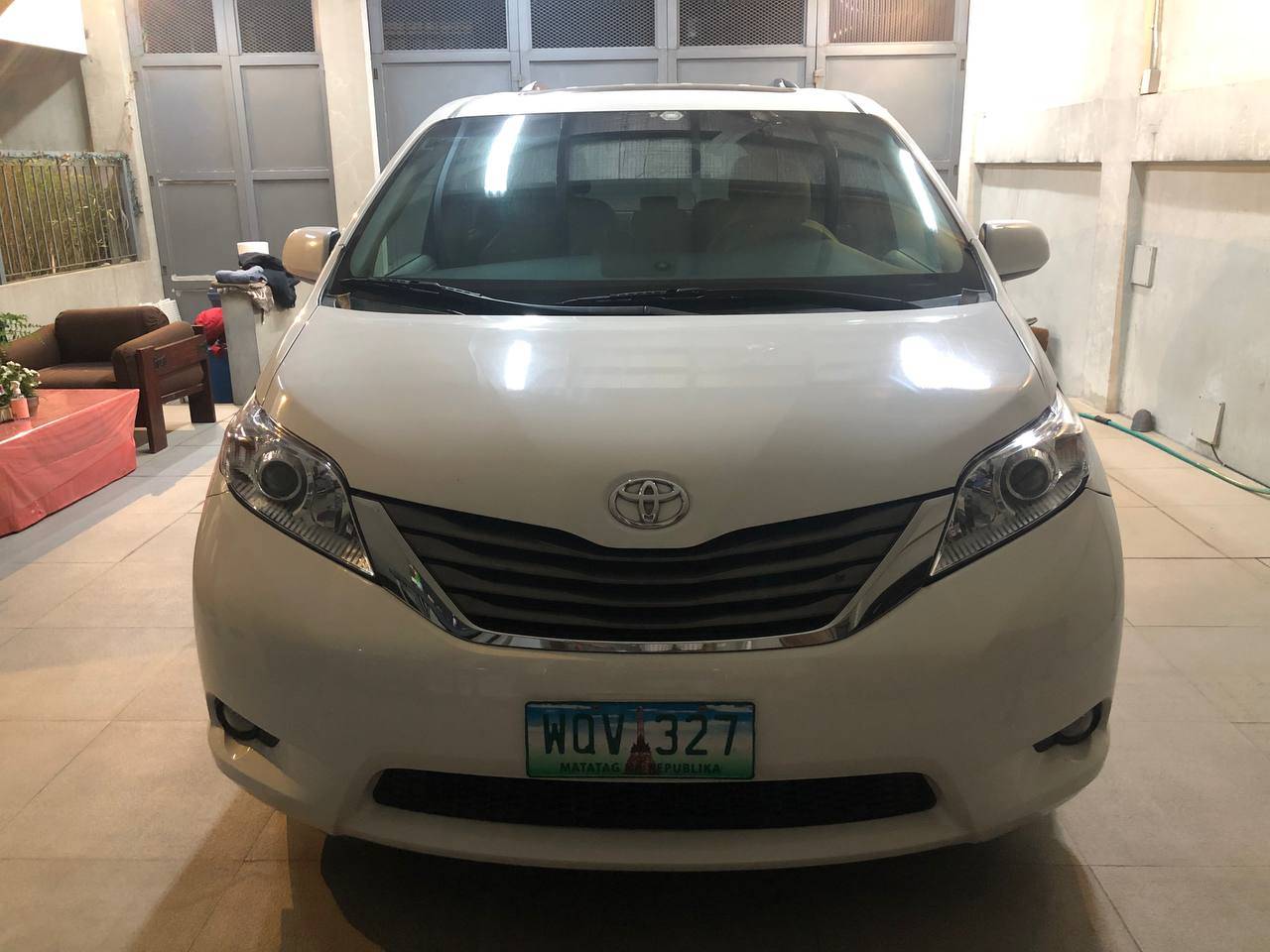 2011 Toyota Sienna 2011 Toyota Sienna