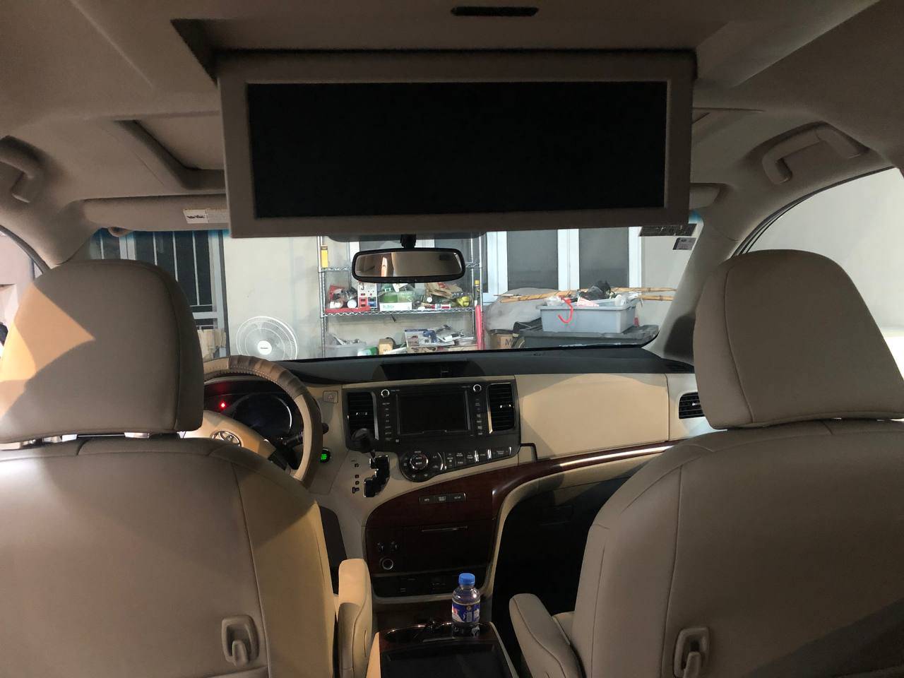 2011 Toyota Sienna 2011 Toyota Sienna