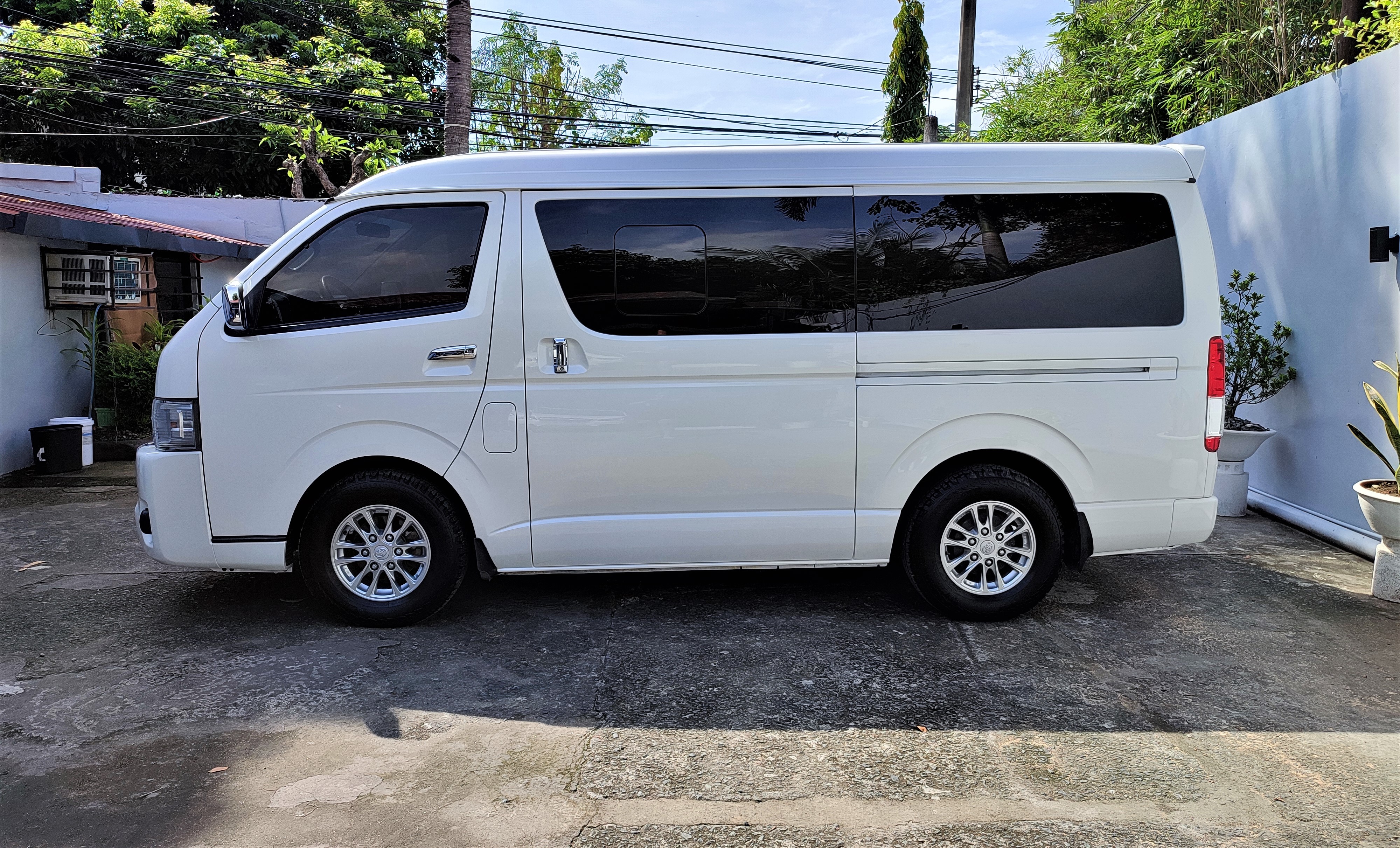 2015 Toyota Hiace 2015 Toyota Hiace