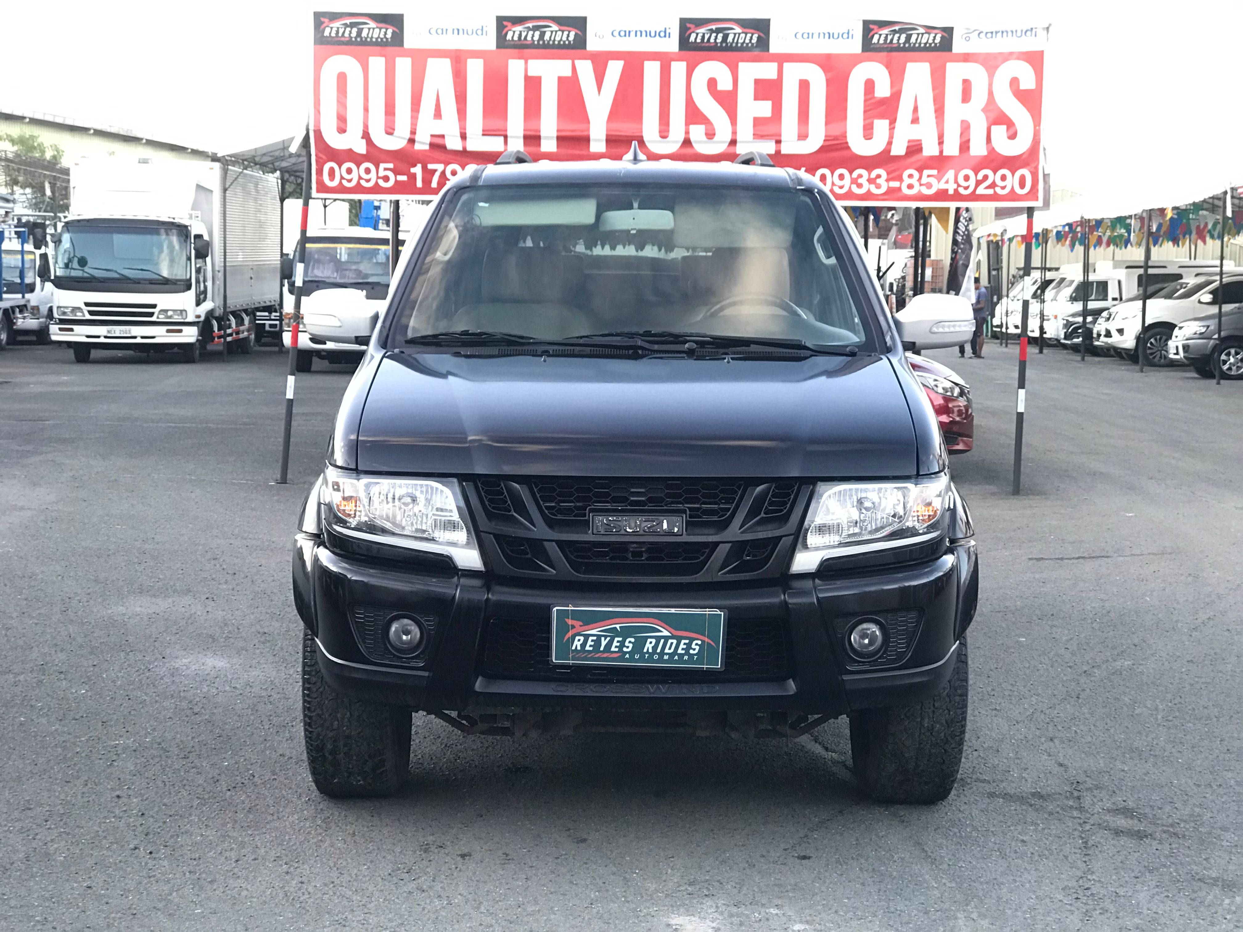 Second hand 2017 Isuzu Crosswind Sportivo X MT-JS