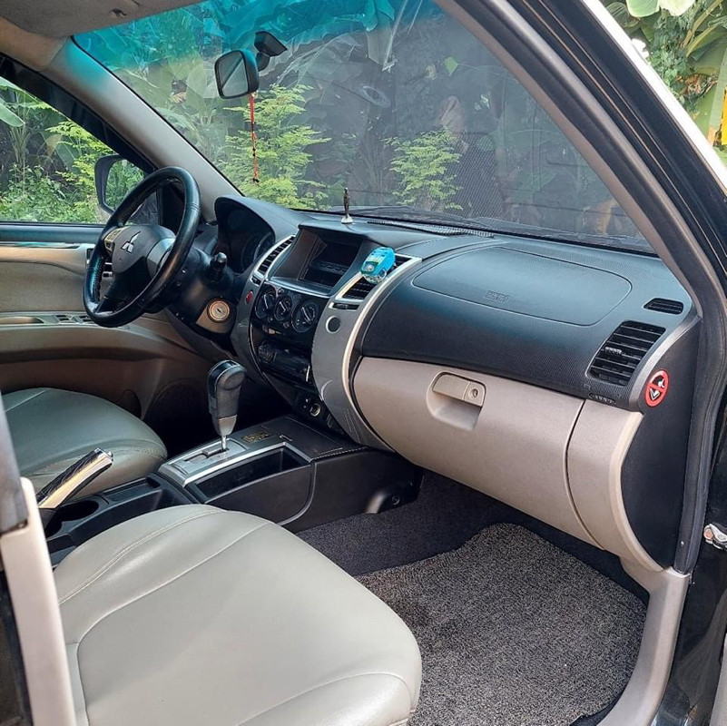 2010 Mitsubishi Montero Sport 2010 Mitsubishi Montero Sport