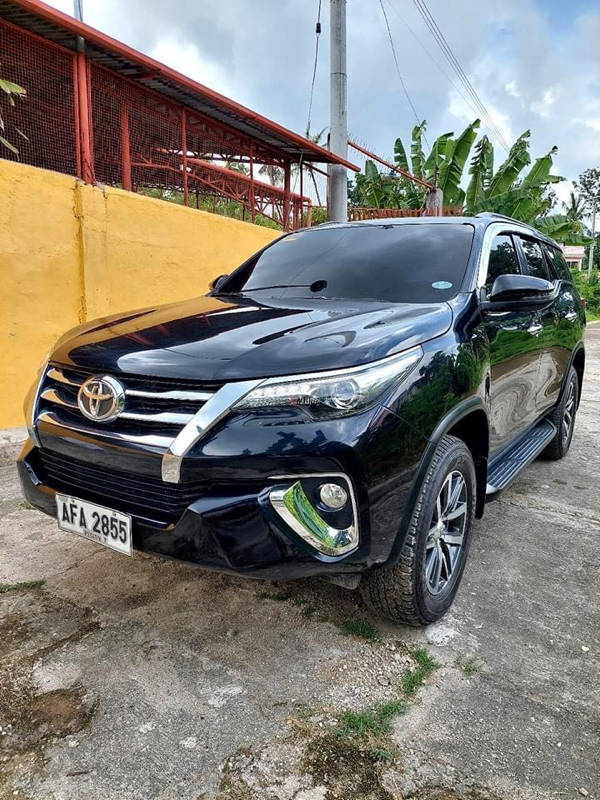 2nd Hand 2016 Toyota Fortuner 2.4 V AT