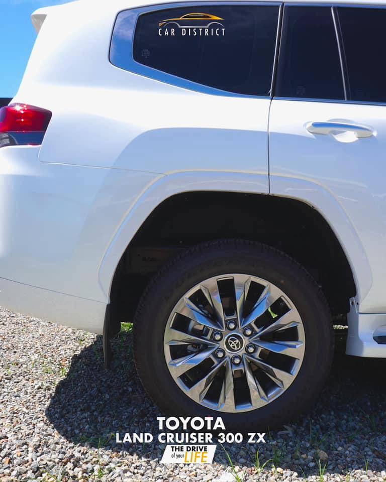 2023 Toyota Land Cruiser LC300 2023 Toyota Land Cruiser LC300