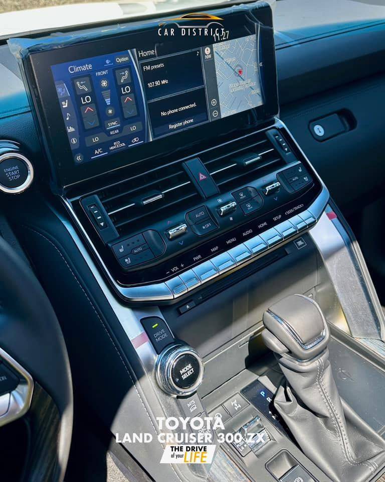 2023 Toyota Land Cruiser LC300 2023 Toyota Land Cruiser LC300