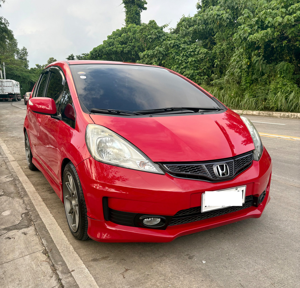 Second Hand 2013 Honda Jazz Second Hand 2013 Honda Jazz