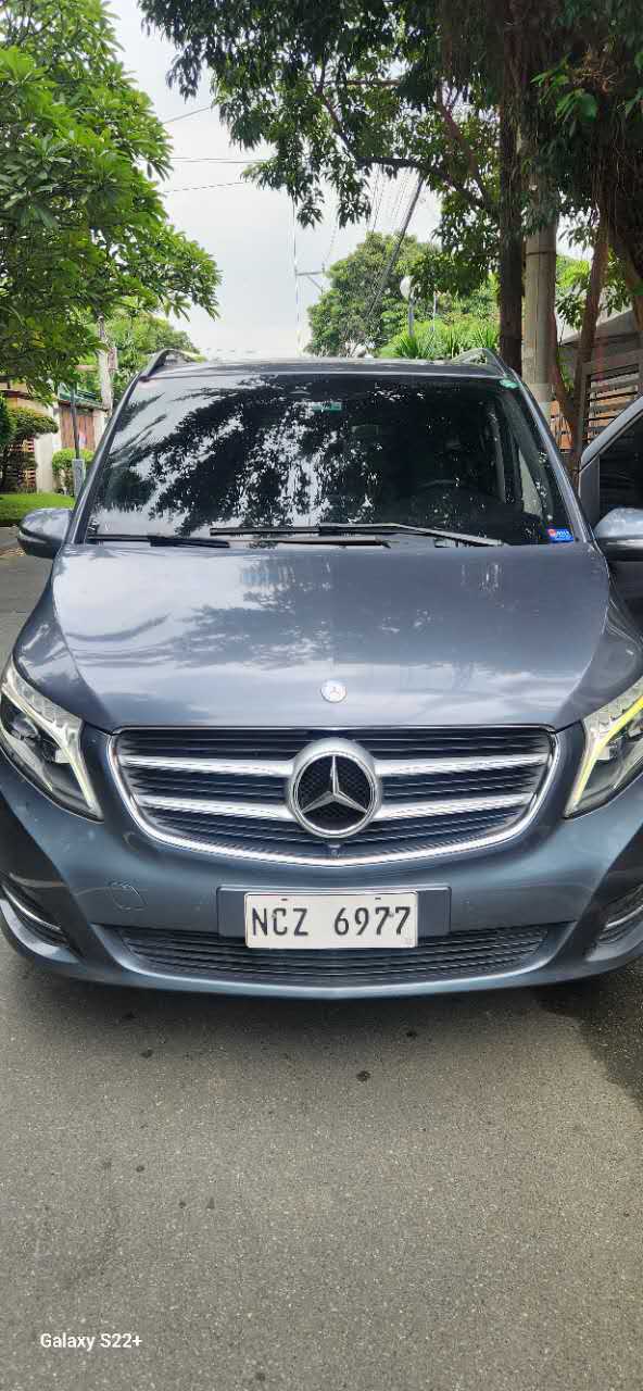 Second Hand 2015 Mercedes-Benz V-Class Second Hand 2015 Mercedes-Benz V-Class