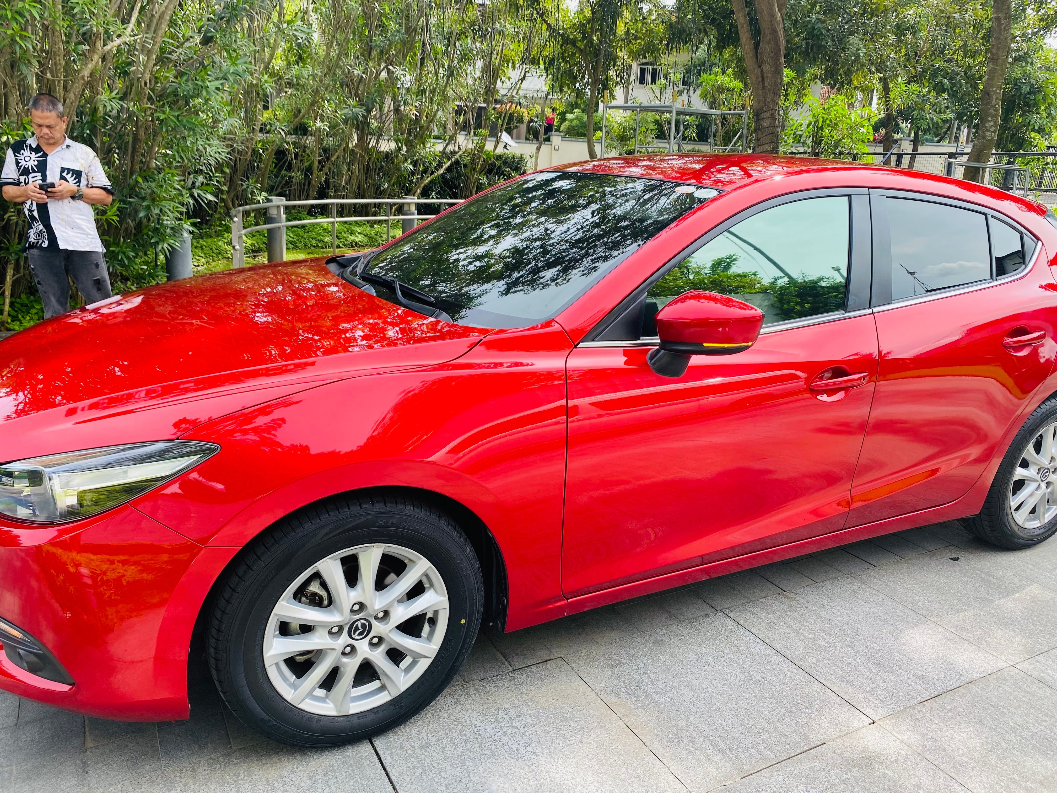 2017 Mazda 3 Hatchback 2017 Mazda 3 Hatchback