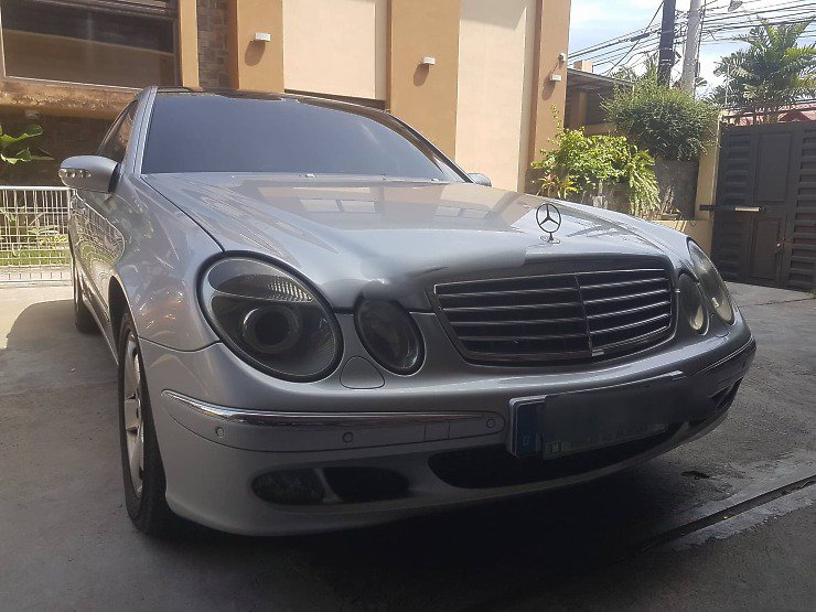 2002 Mercedes-Benz E220 2002 Mercedes-Benz E220