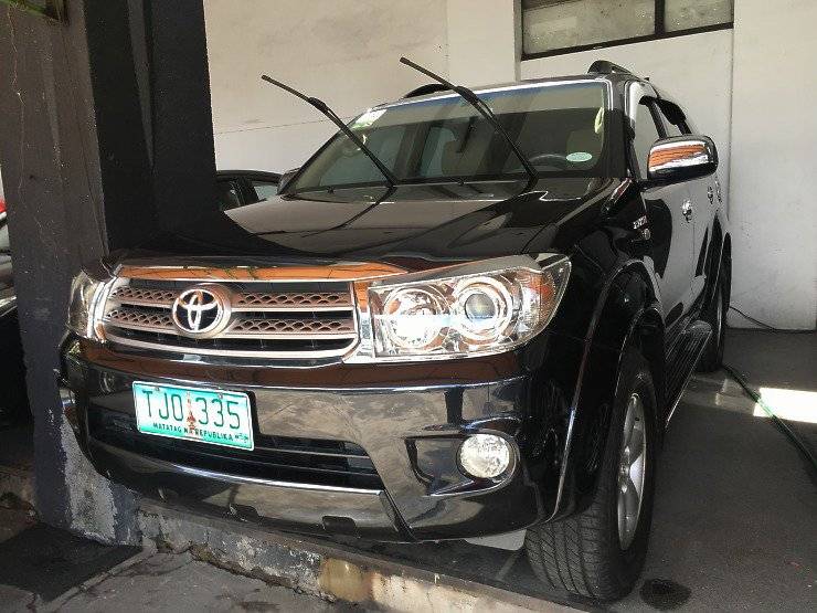 Get Used Toyota Fortuner 3898 Price Sellers Information Carmudi