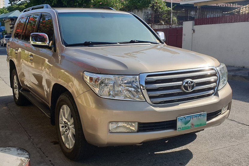 2011 Toyota Land Cruiser 200 2011 Toyota Land Cruiser 200