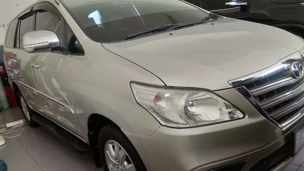Dijual 2014 Toyota Kijang Innova G A/T Gasoline G A/T Gasoline Bekas
